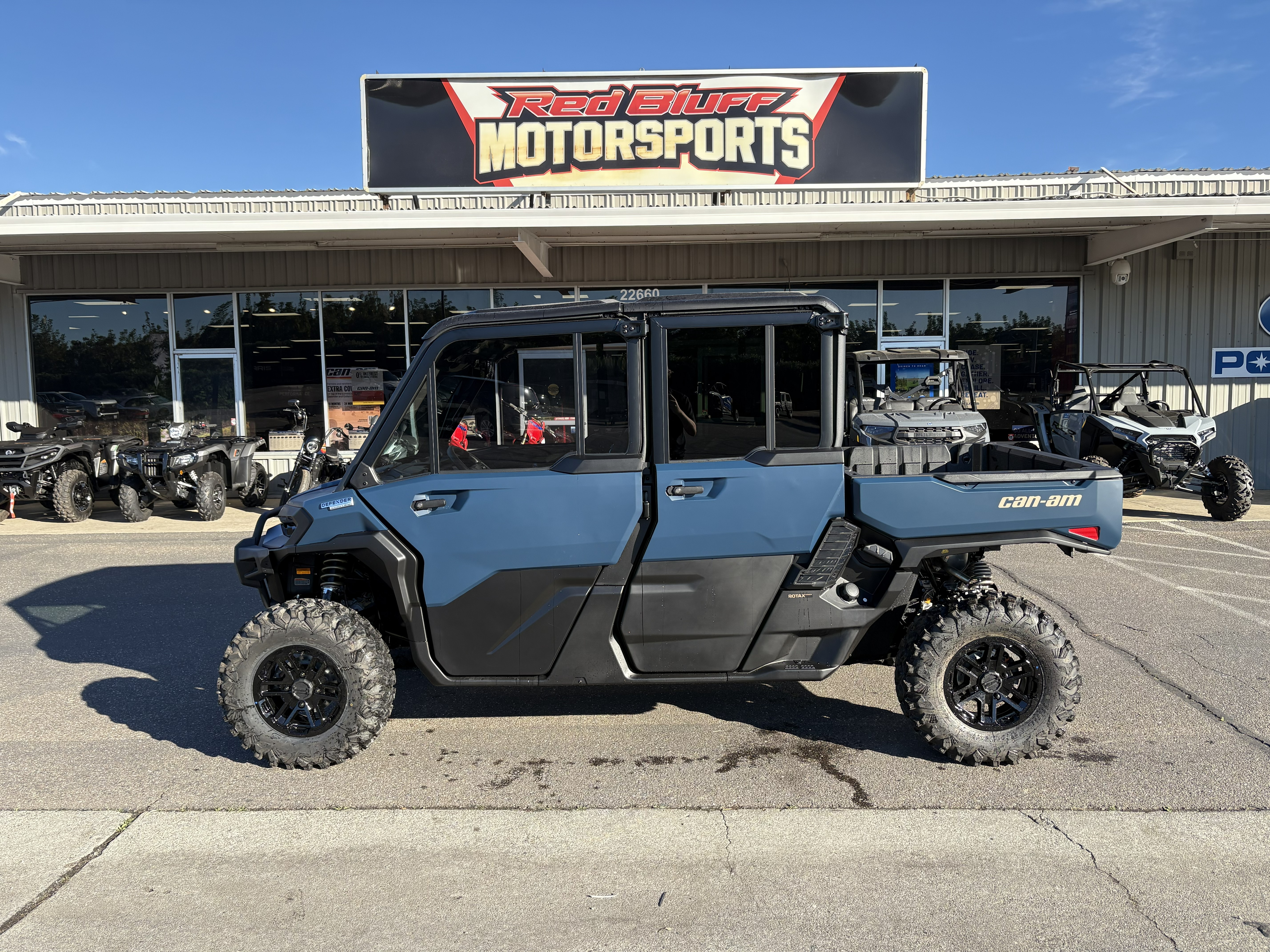 2026 Can-Am Defender Max Limited HD11
