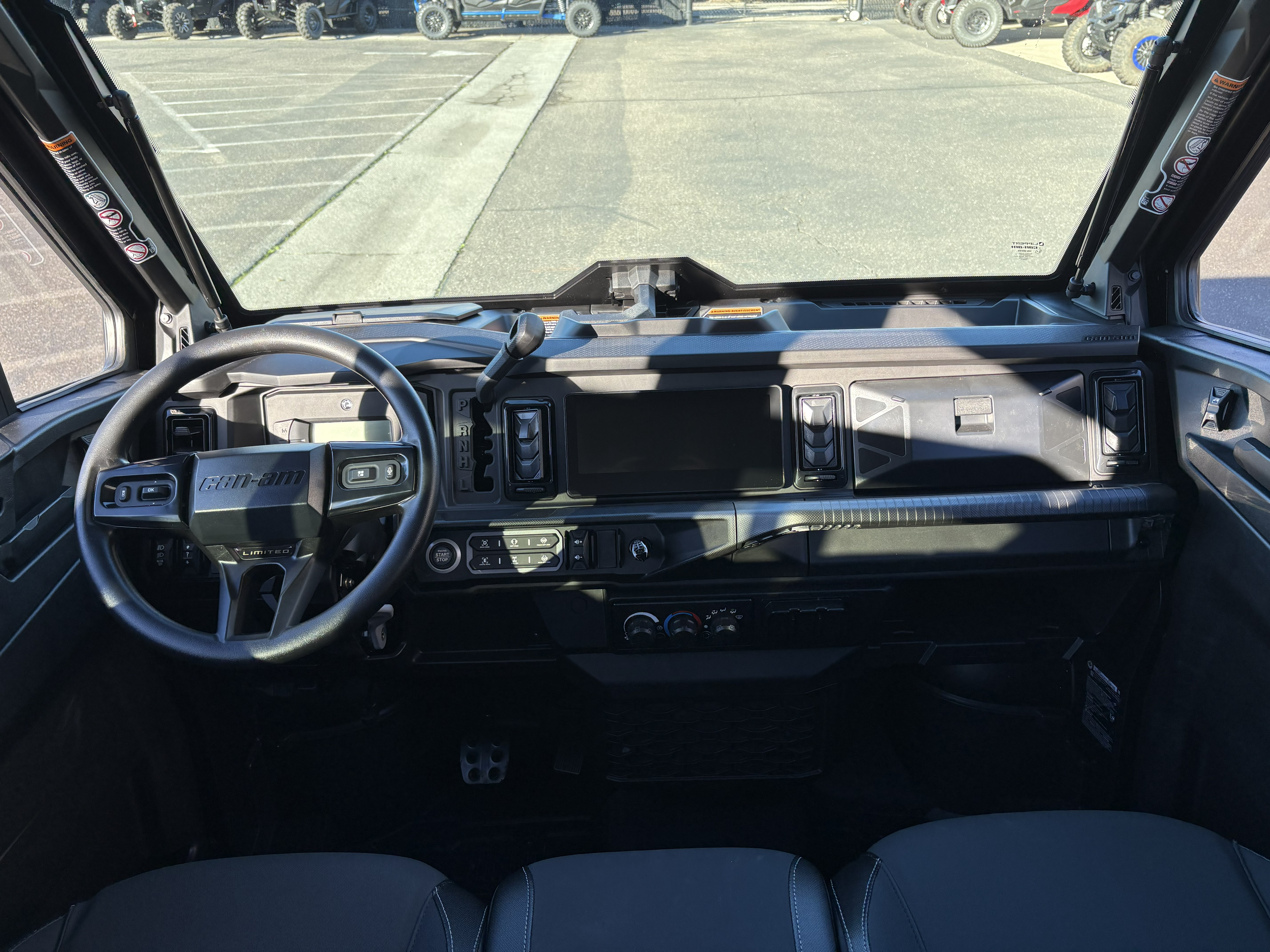 2026 Can-Am Defender Max Limited HD11 - Photo 6