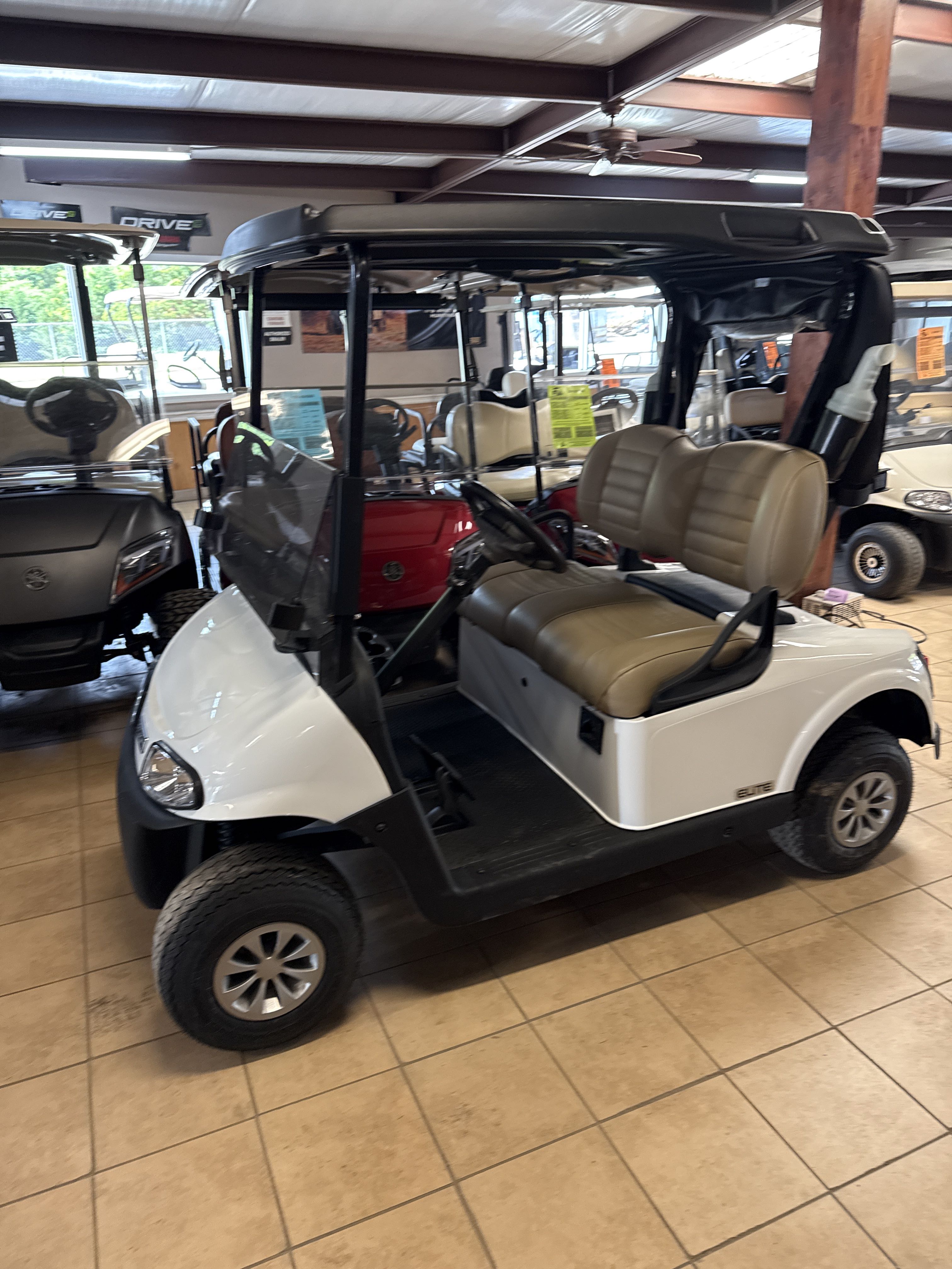 2020 EZGO RXV