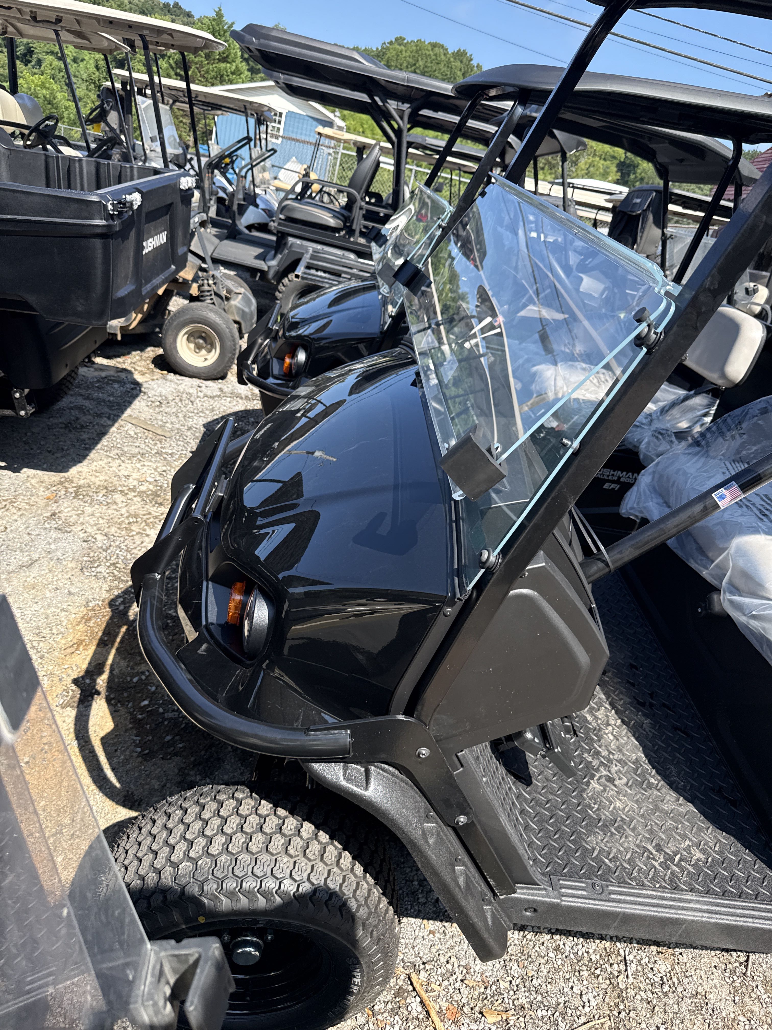 2027 Cushman HAULER photo 2
