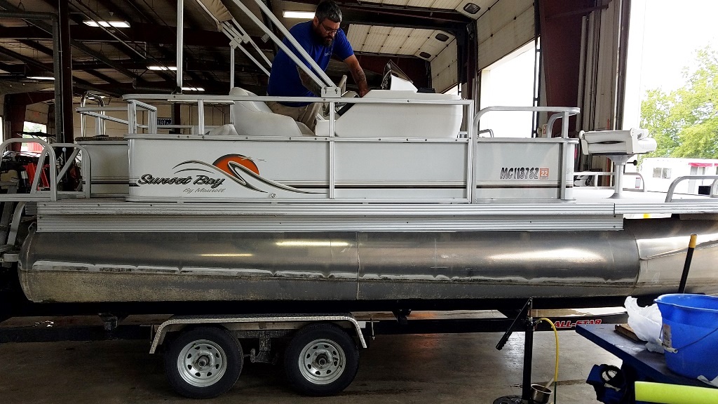 Used 2007 Crest Pontoons Sunset Bay 190 Fish Dl, Wilson Marine Howell