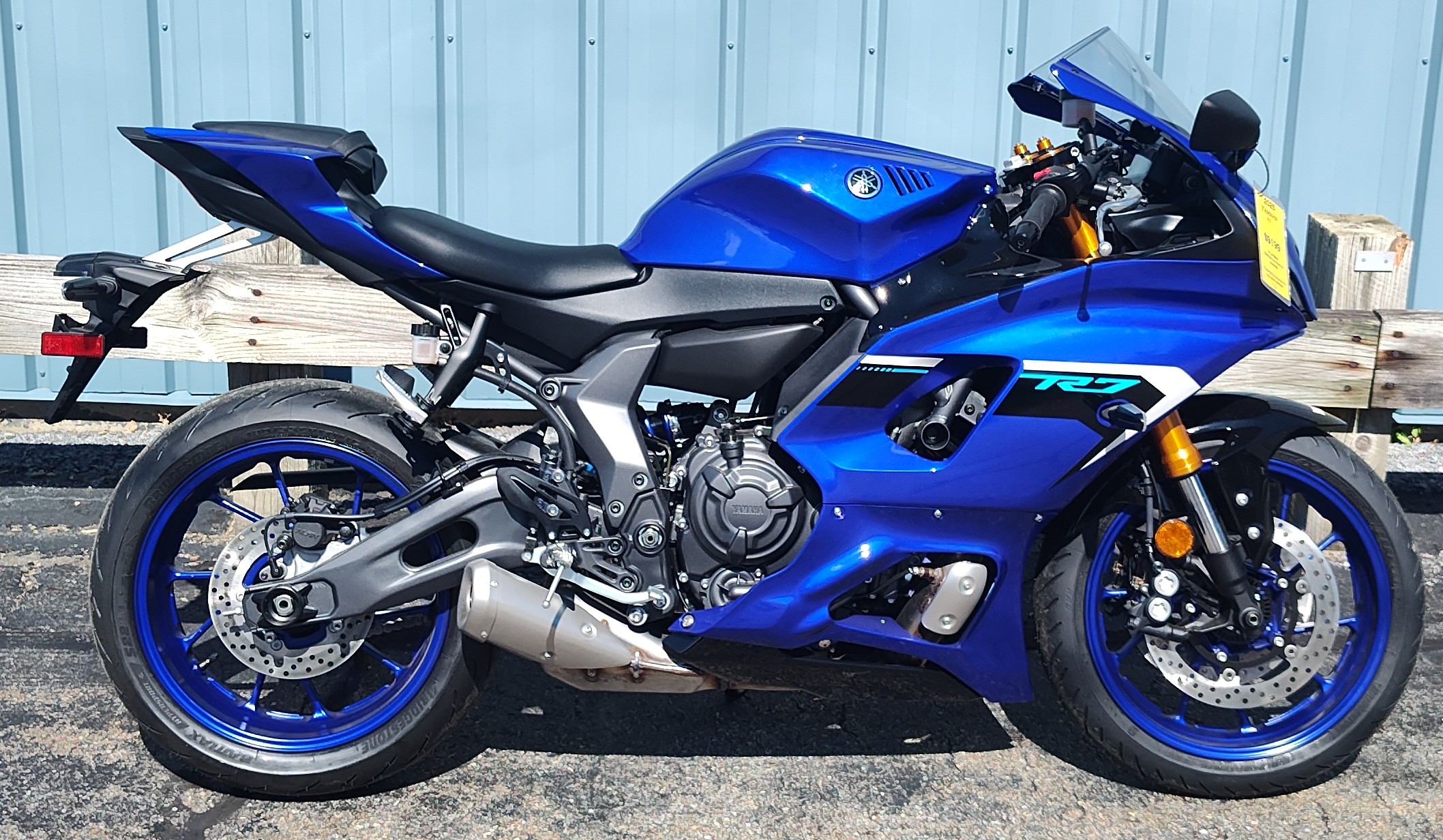 2025 Yamaha R7