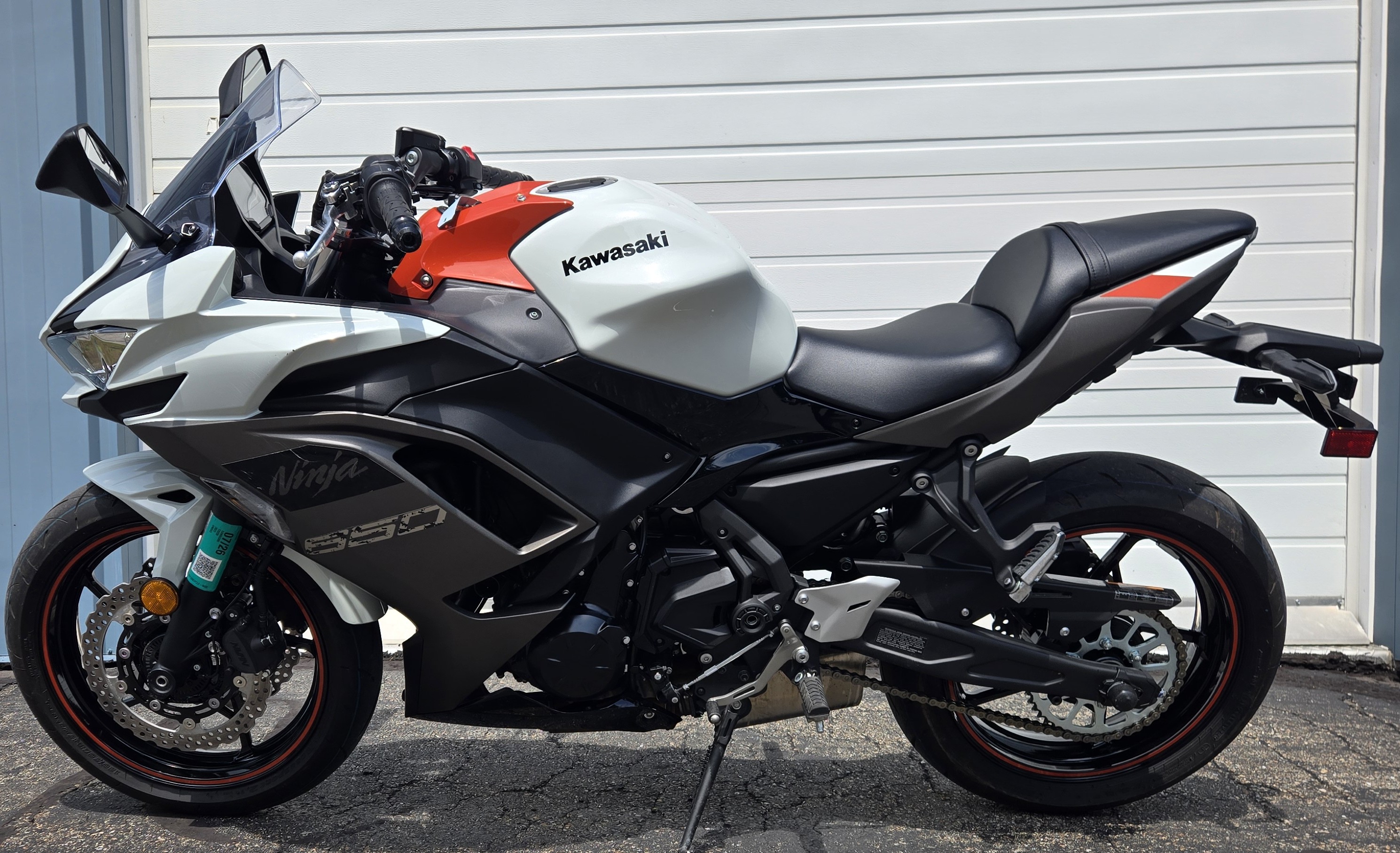 moto New 2025 Kawasaki Ninja 500 KRT Edition SE ABS Motorcycle