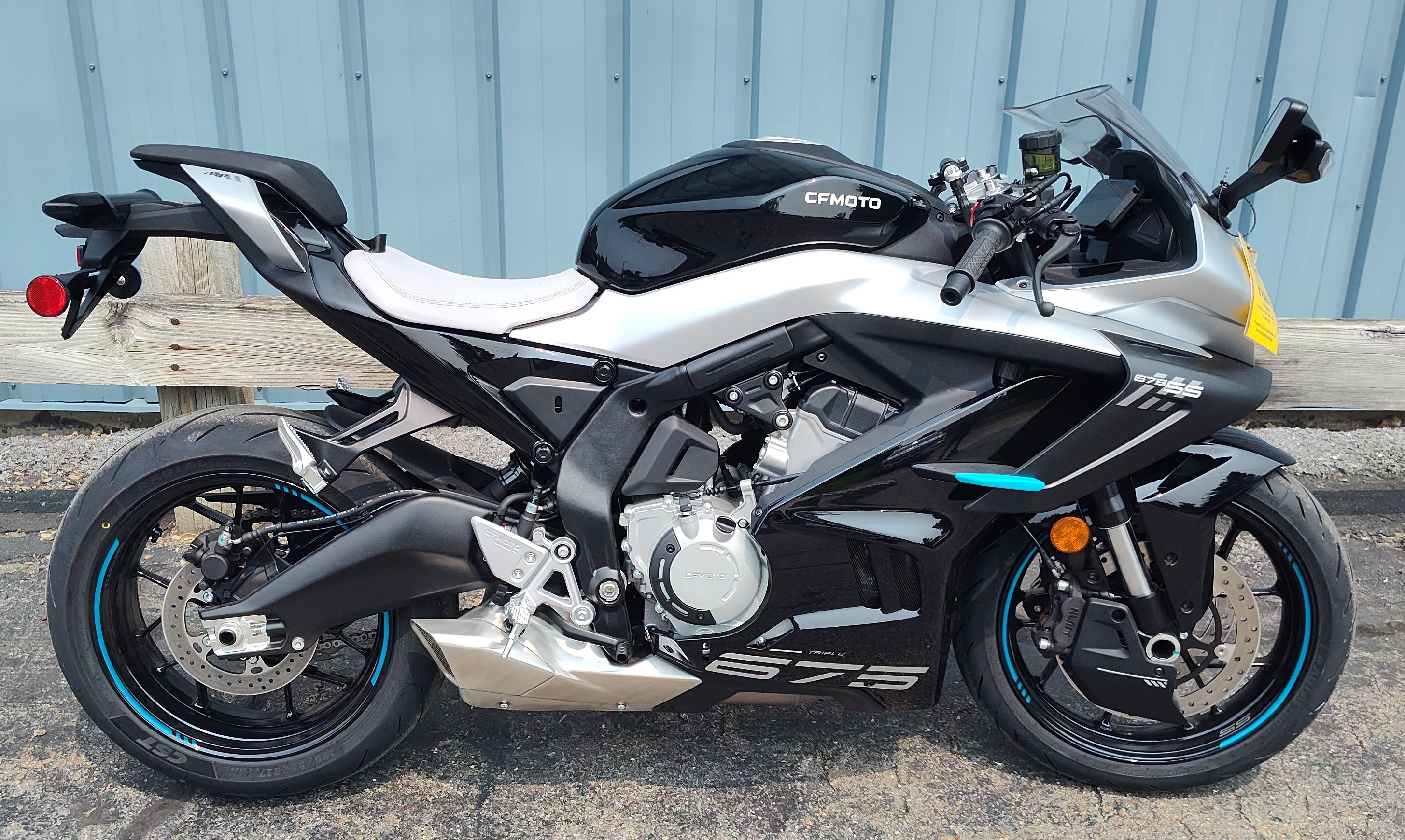 2025 CFMOTO 675SS