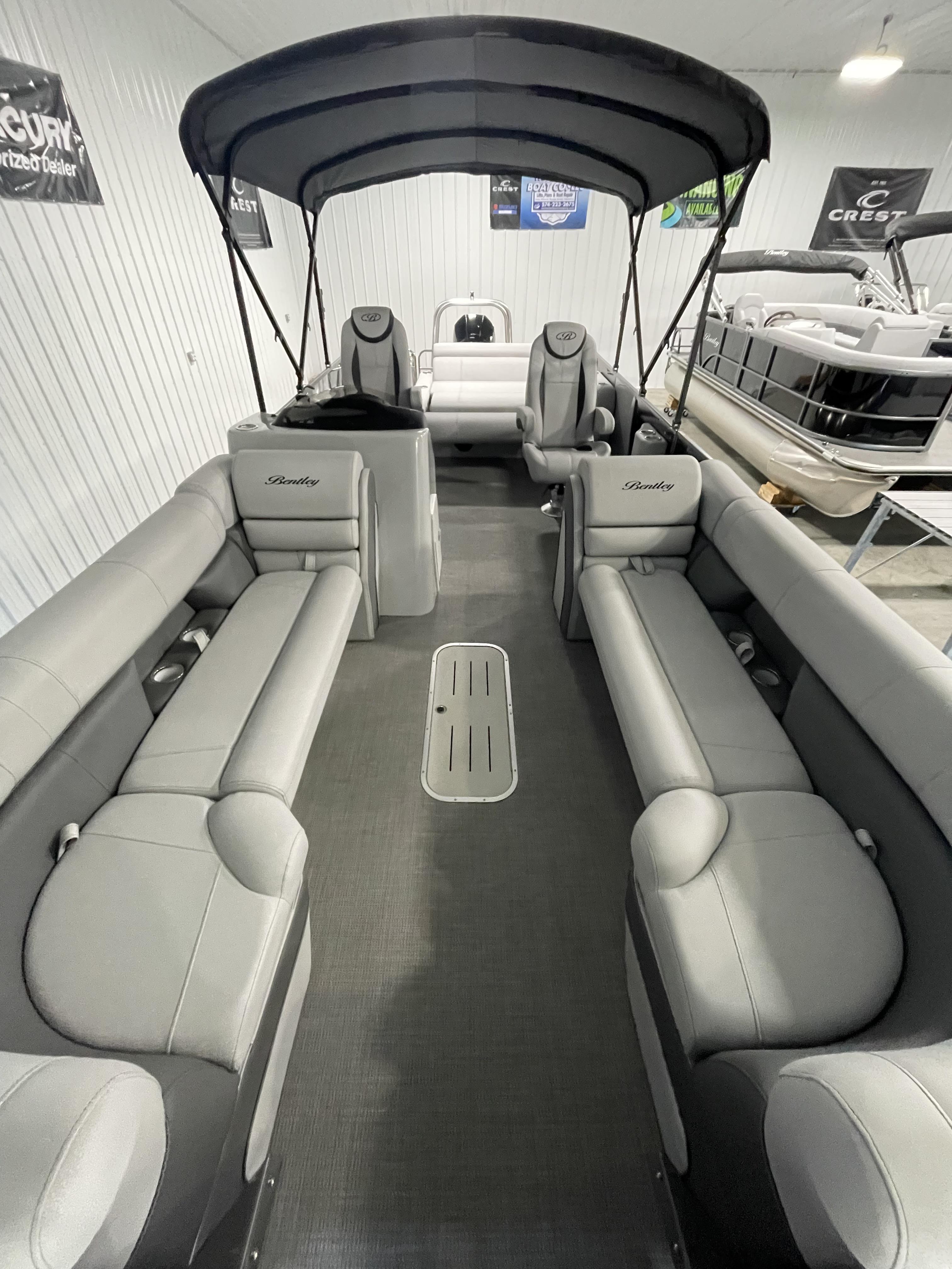 Pontoons Rochester Boat Company Rochester, IN (574) 2232675