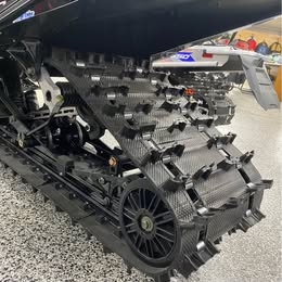 2024 Polaris 650 INDY XC 137 - Photo 10