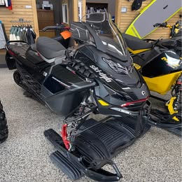 2025 Ski-Doo Renegade® Adrenaline With Enduro Package 900 ACE Turbo 137 1.25