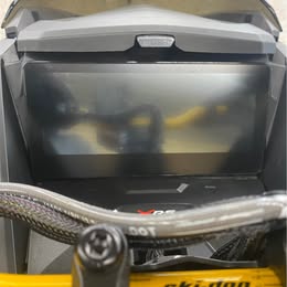 2025 Ski-Doo MXZ X-RS 137 850 E-TEC Ice Ripper XT 1.5" E.S. w/ Smart-Shox w/ 10.25" Touchscreen - Photo 6