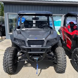 2025 Polaris GENERAL® XP 1000 Premium - Photo 2