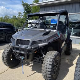 2025 Polaris GENERAL® XP 1000 Premium - Photo 3