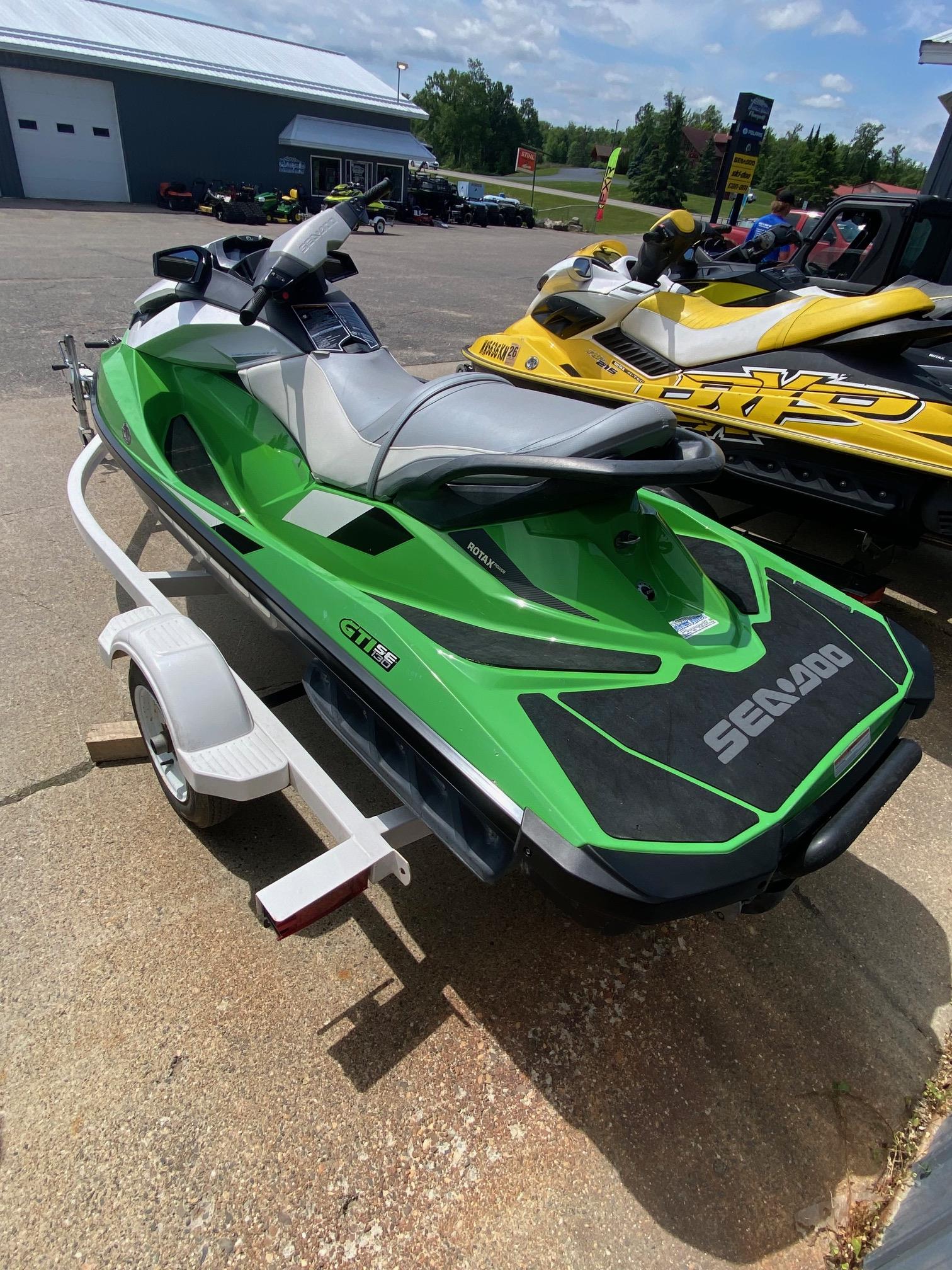 2014 Sea-Doo GTI™ SE 130 - Photo 5