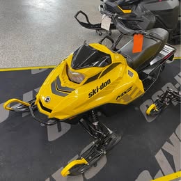 2026 Ski-Doo MXZ 200 - Photo 2