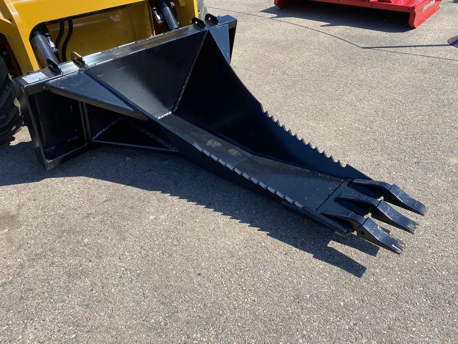 2023 HLA Attachments Heavy Duty Stump Bucket - Photo 5