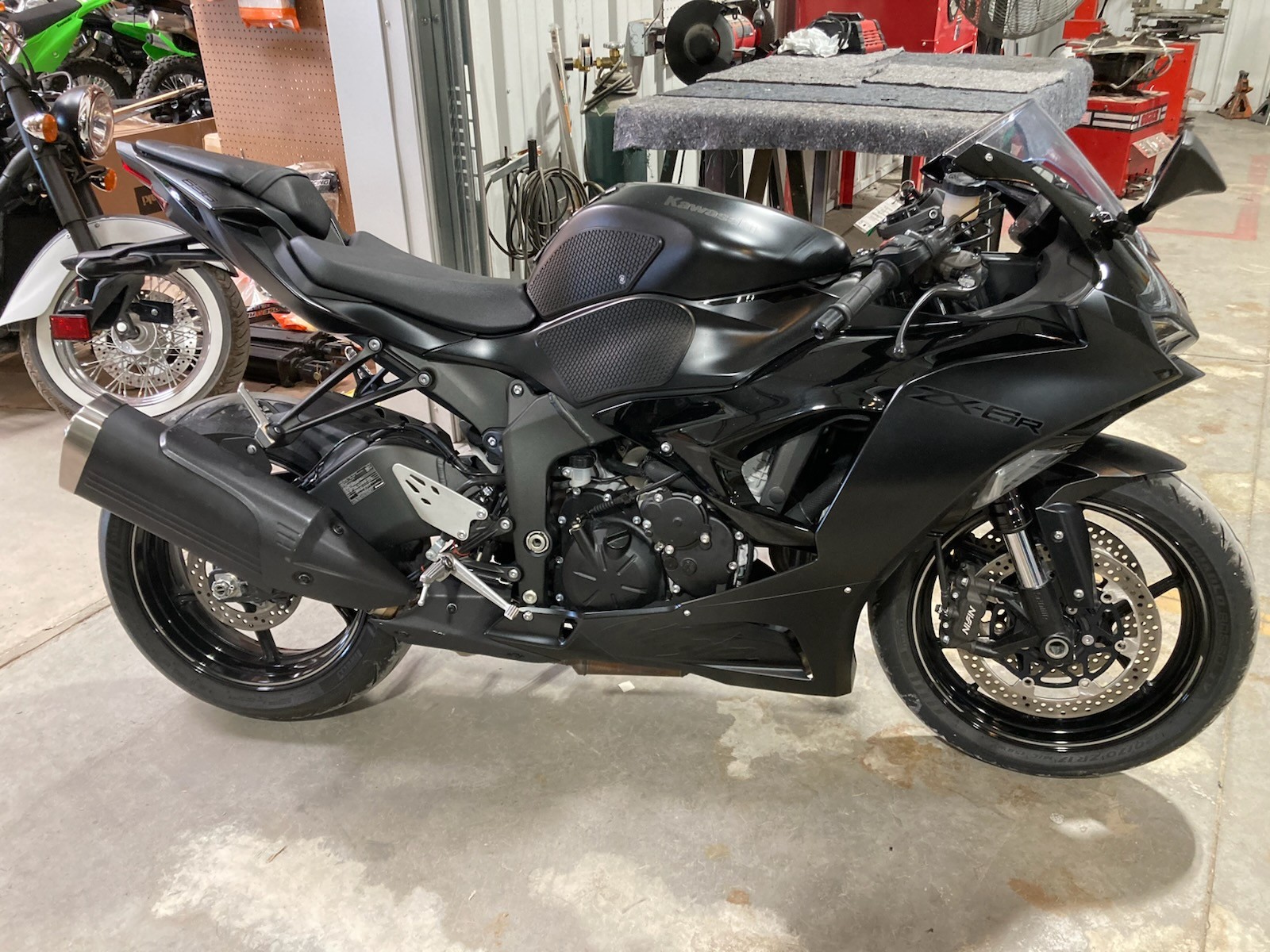 2024 Kawasaki Ninja ZX-6R Base for Sale | Masek PowerSports