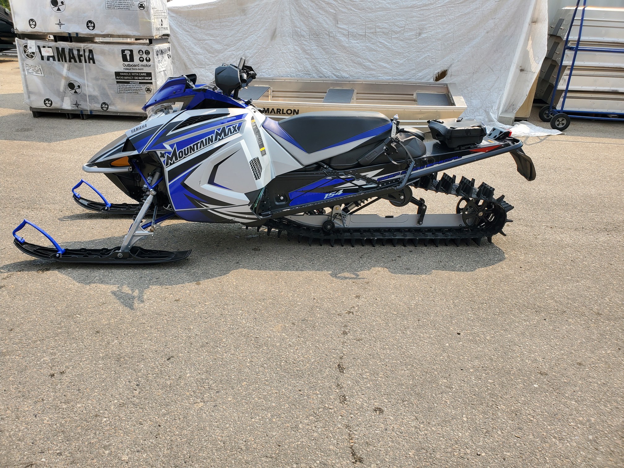 Snowmobile Kelowna Yamaha Kelowna, BC (250) 7631010