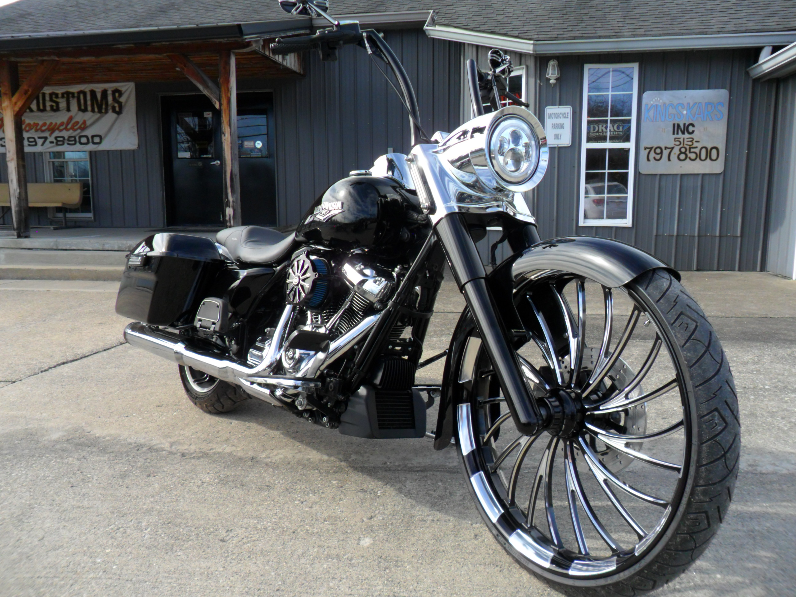 2020 Harley-Davidson® FLHR - Photo 10