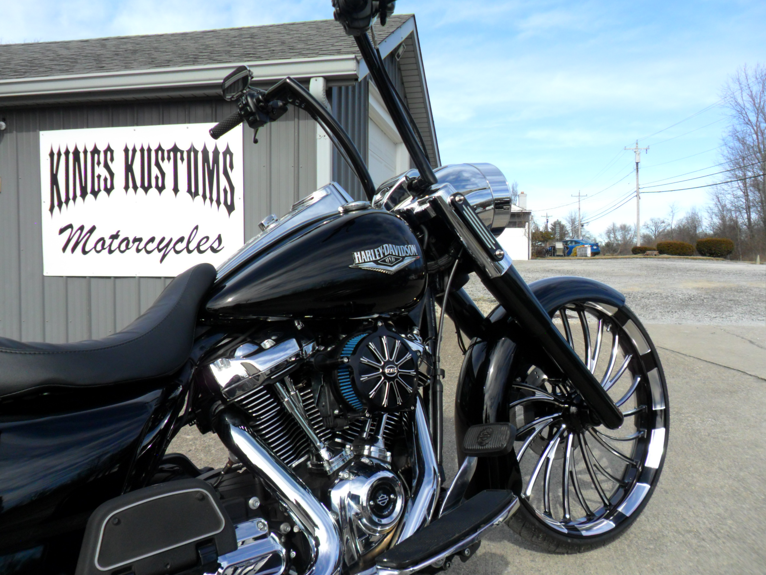 2020 Harley-Davidson® FLHR - Photo 11
