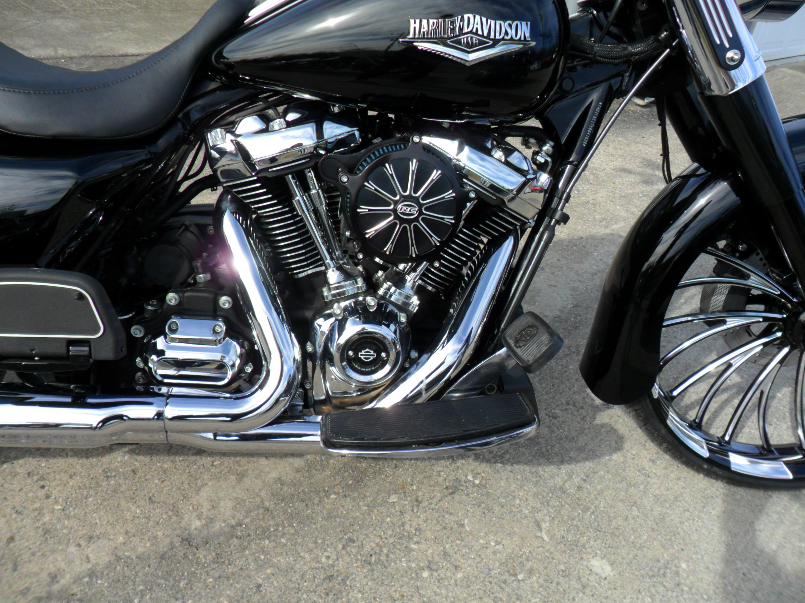 2020 Harley-Davidson® FLHR - Photo 12