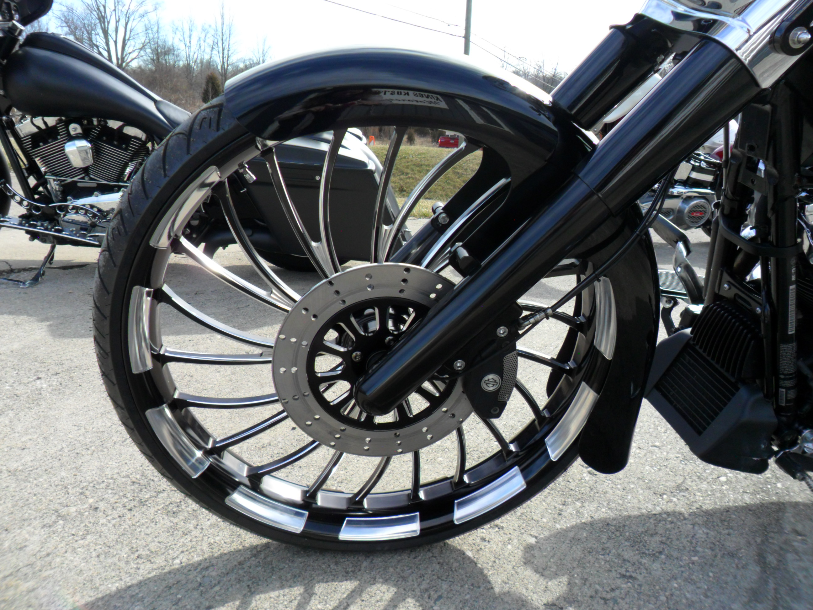 2020 Harley-Davidson® FLHR - Photo 14