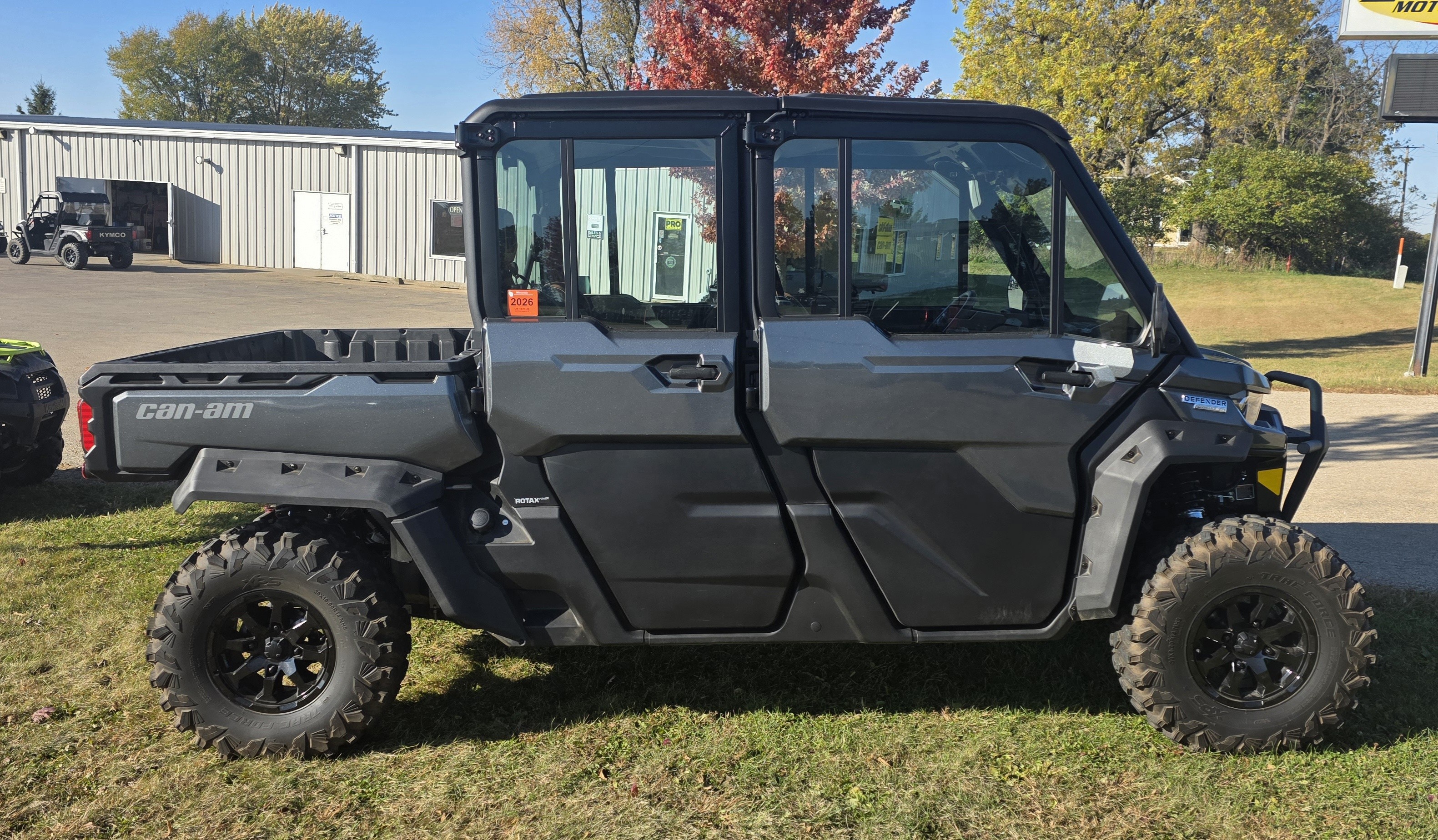 2024 Can-Am DEFENDER MAX LTDCAB HD10