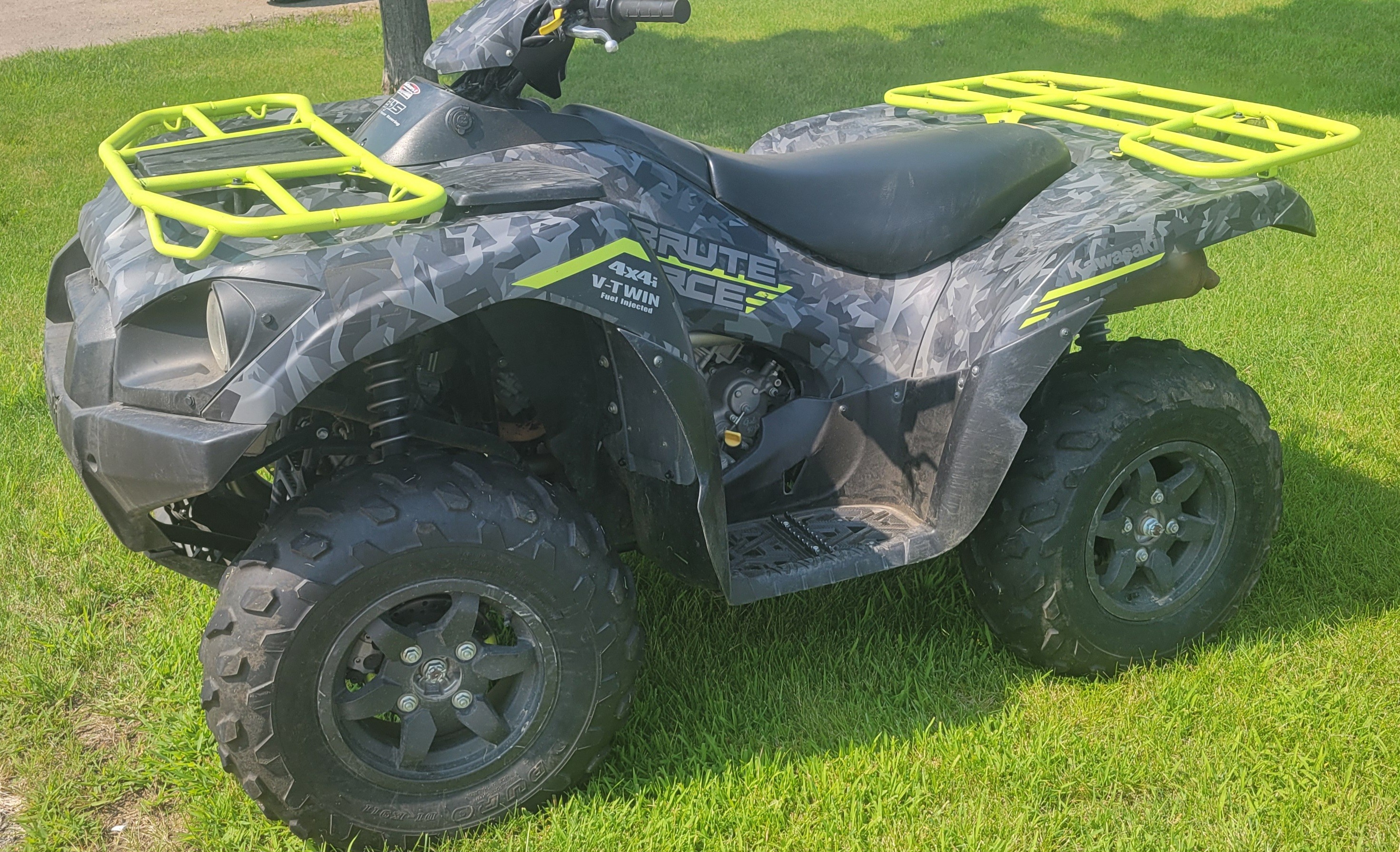 2023 Kawasaki BRUTE FORCE KVF750J - Photo 4