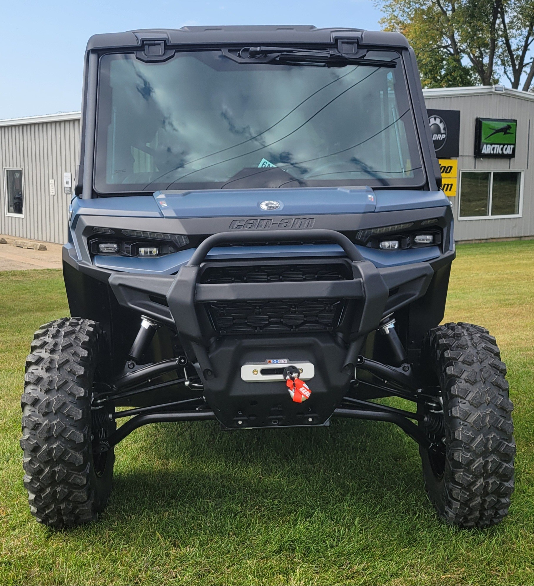 2026 Can-Am DEFENDER MAX LTDCAB HD11 - Photo 3