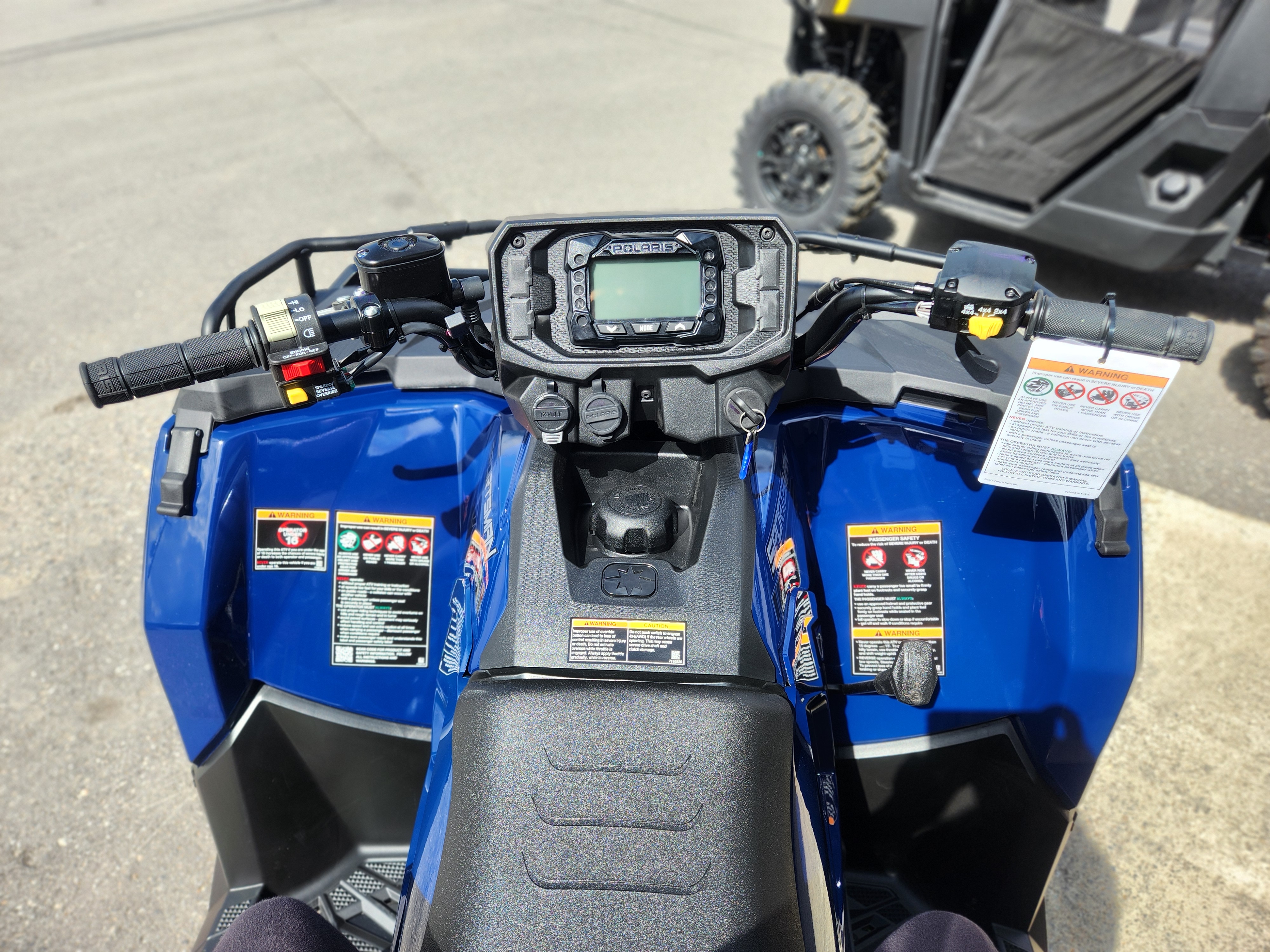 2025 Polaris Sportsman® Touring 570 Premium - Photo 4