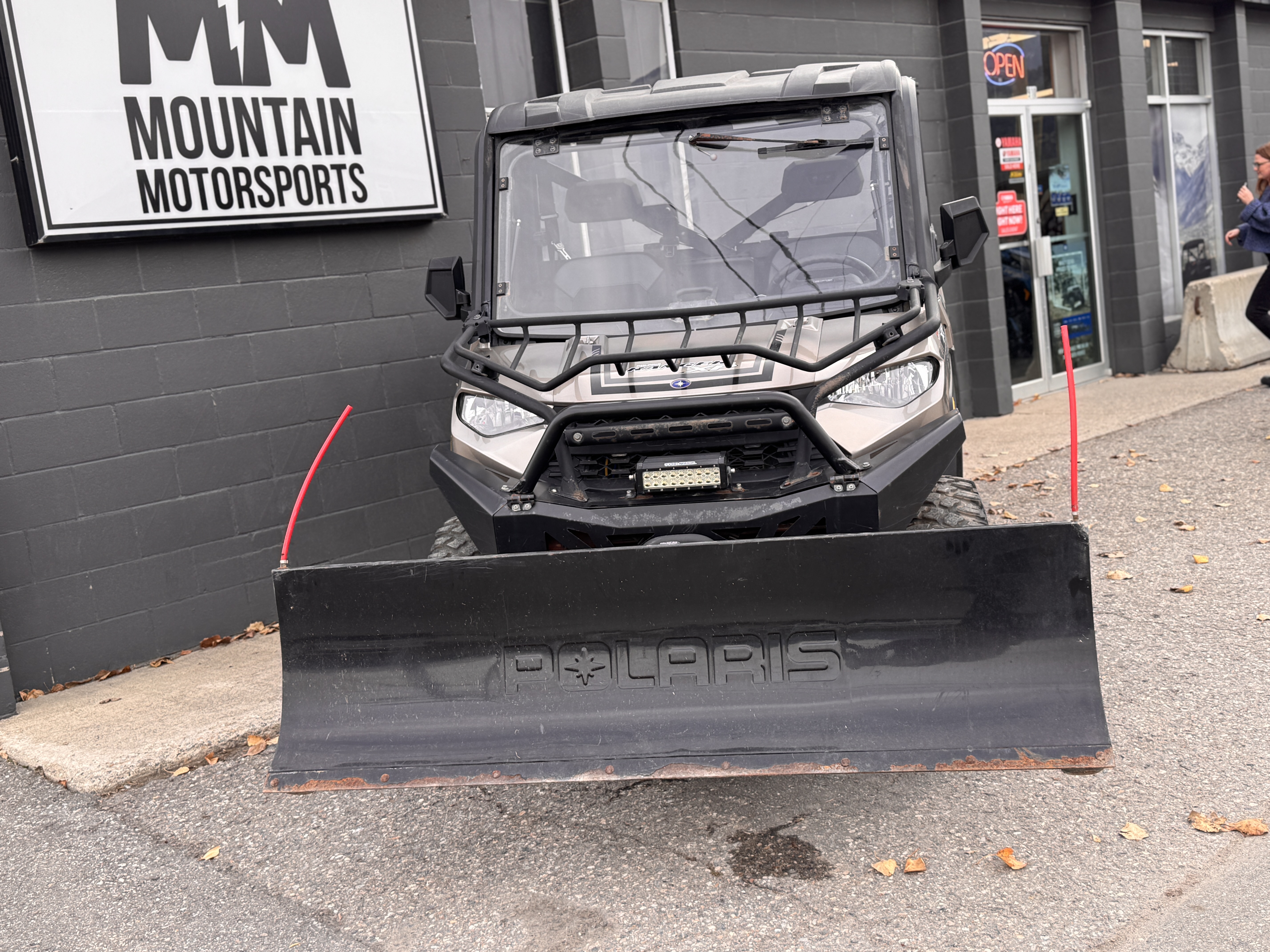 2018 Polaris RANGER XP® 1000 EPS - Suede Metallic - Photo 2