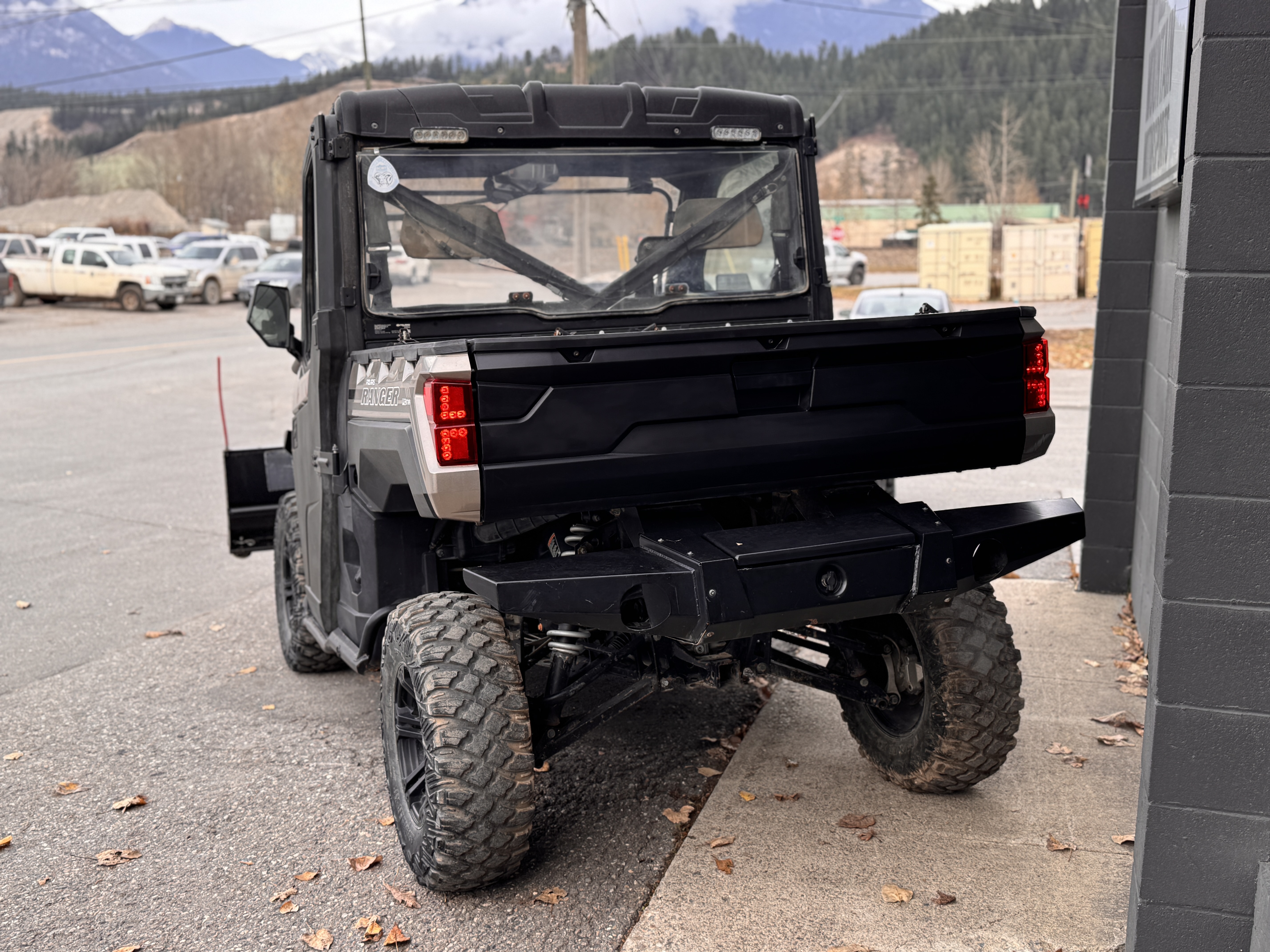 2018 Polaris RANGER XP® 1000 EPS - Suede Metallic - Photo 5
