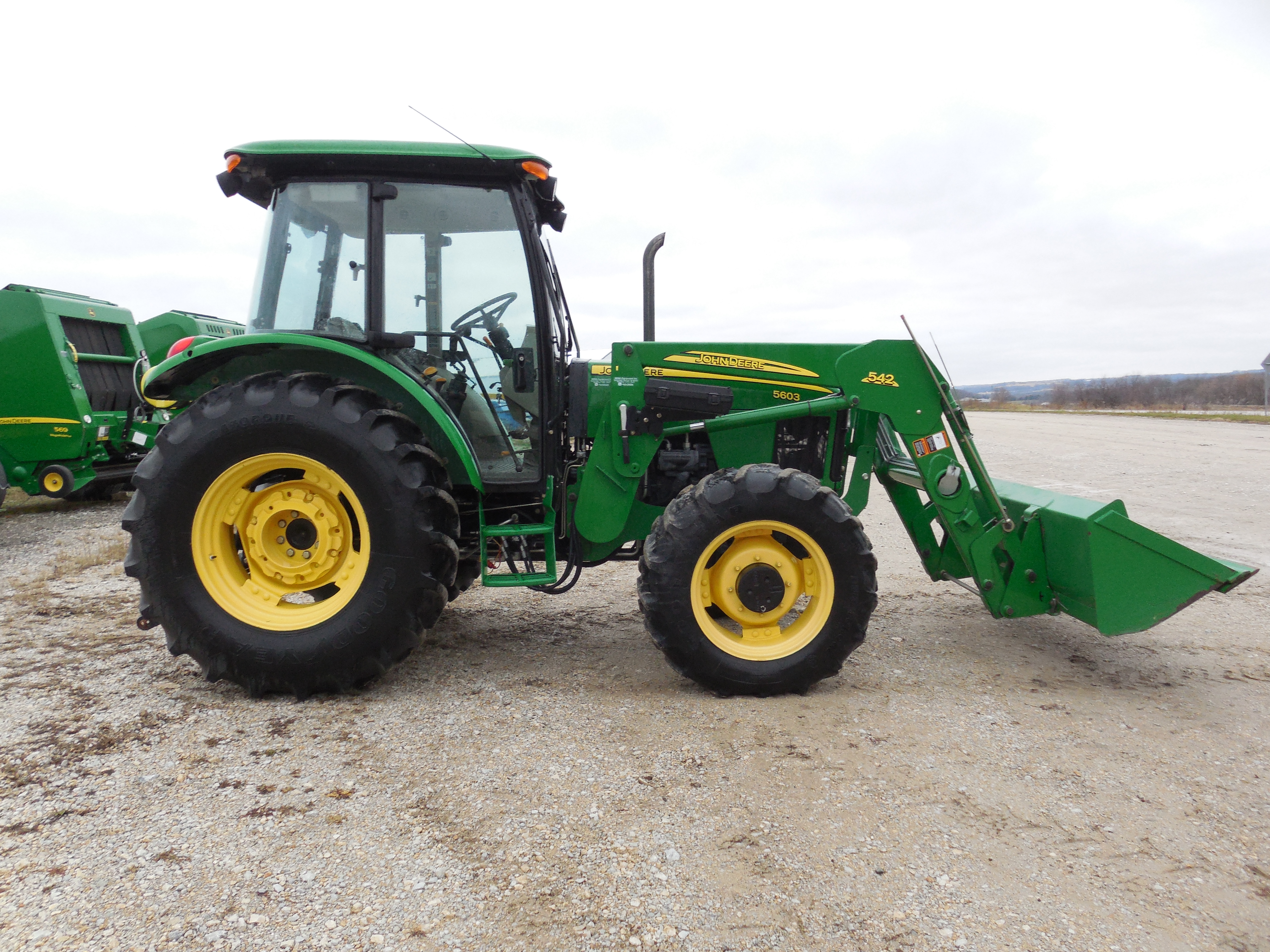2008 John Deere 5603 - Photo 5