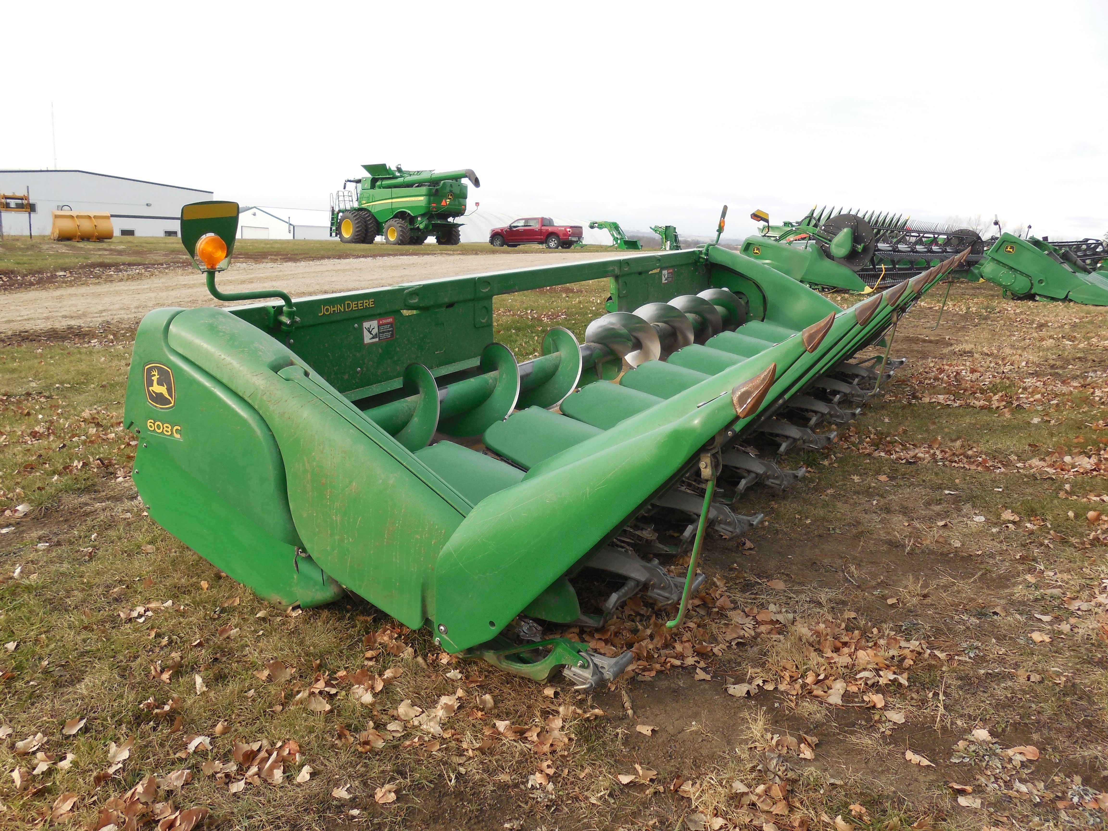 2015 John Deere 608C - Photo 5