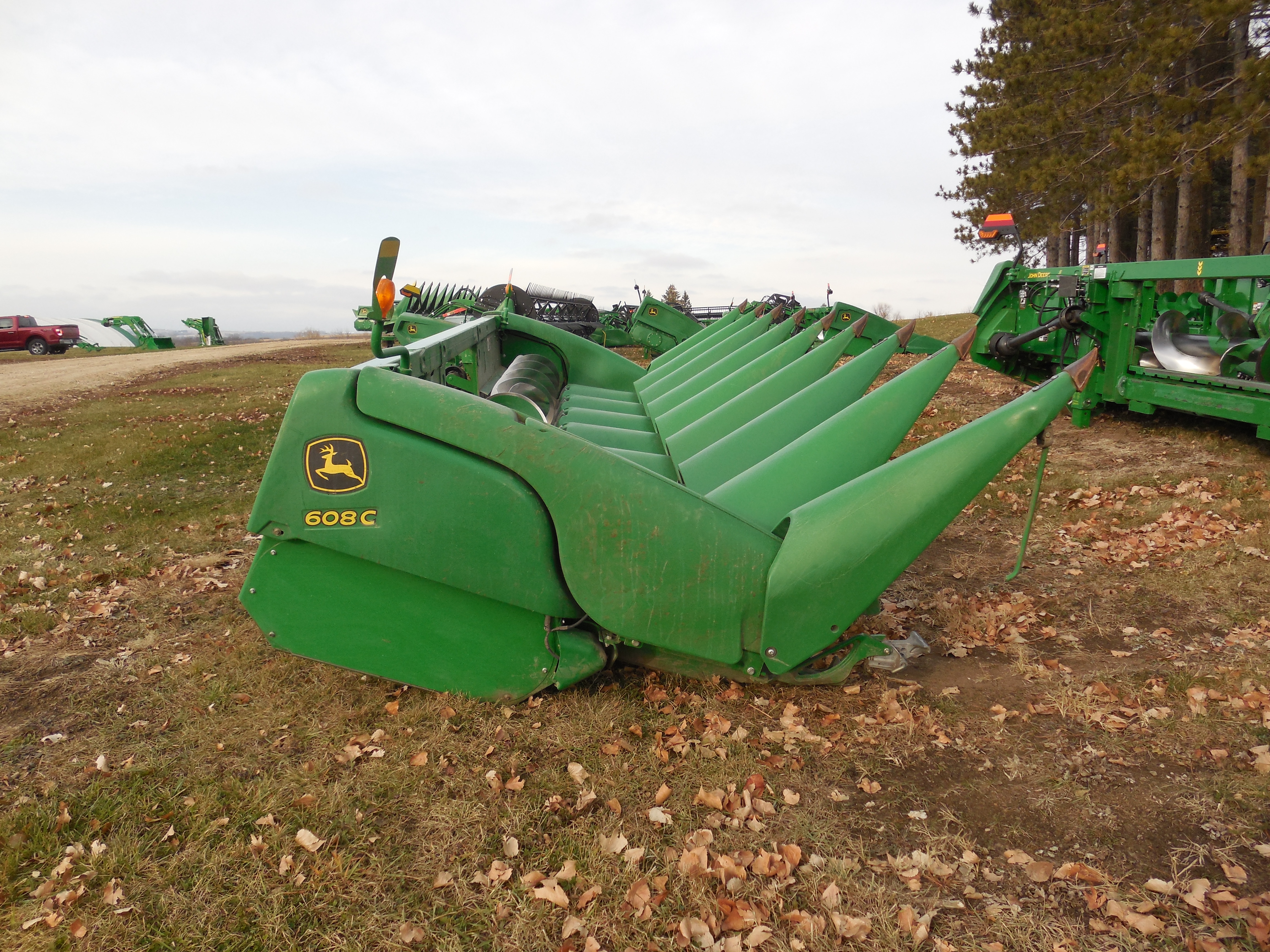 2015 John Deere 608C - Photo 6