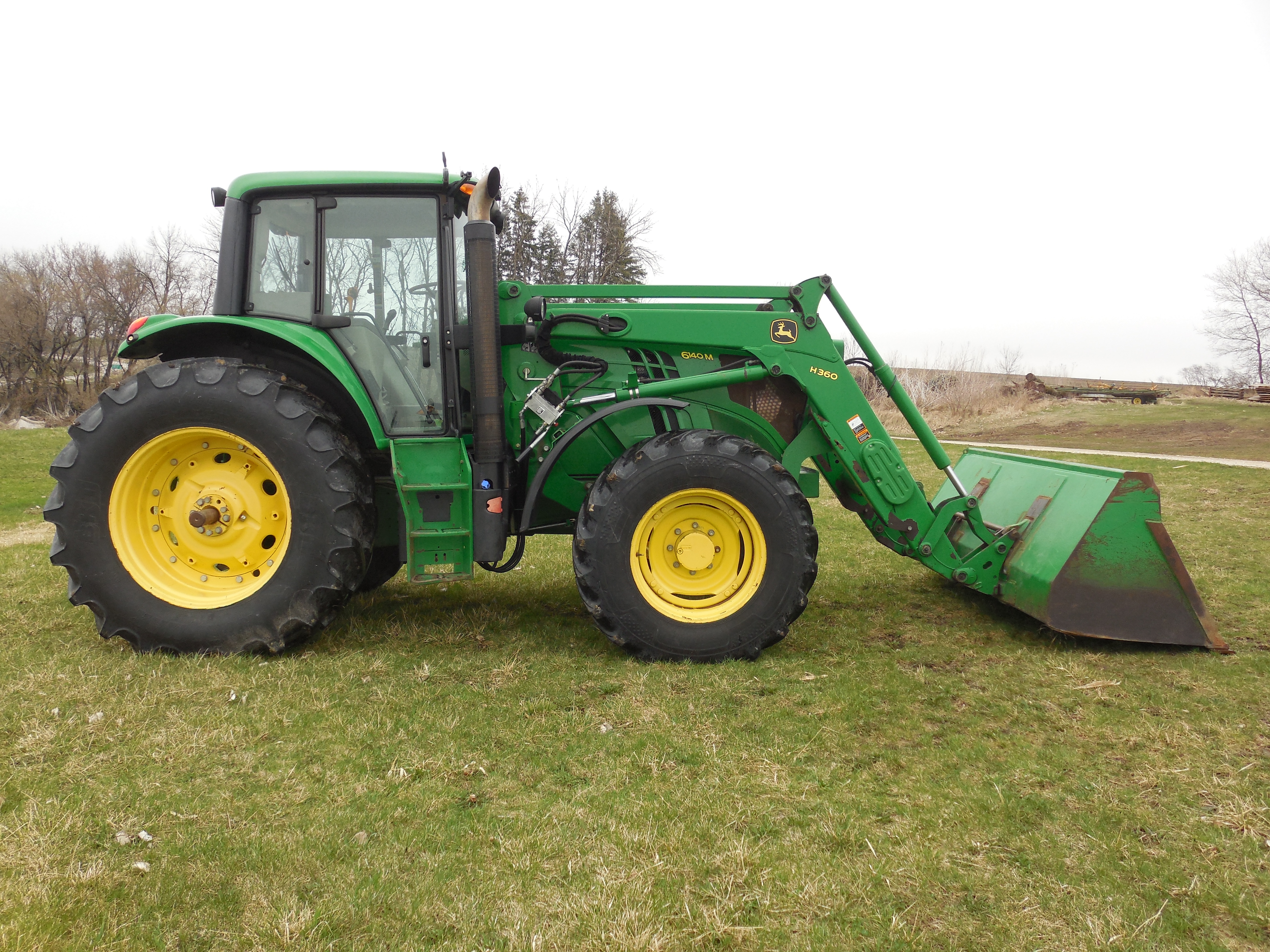 2013 John Deere 6140M - Photo 5