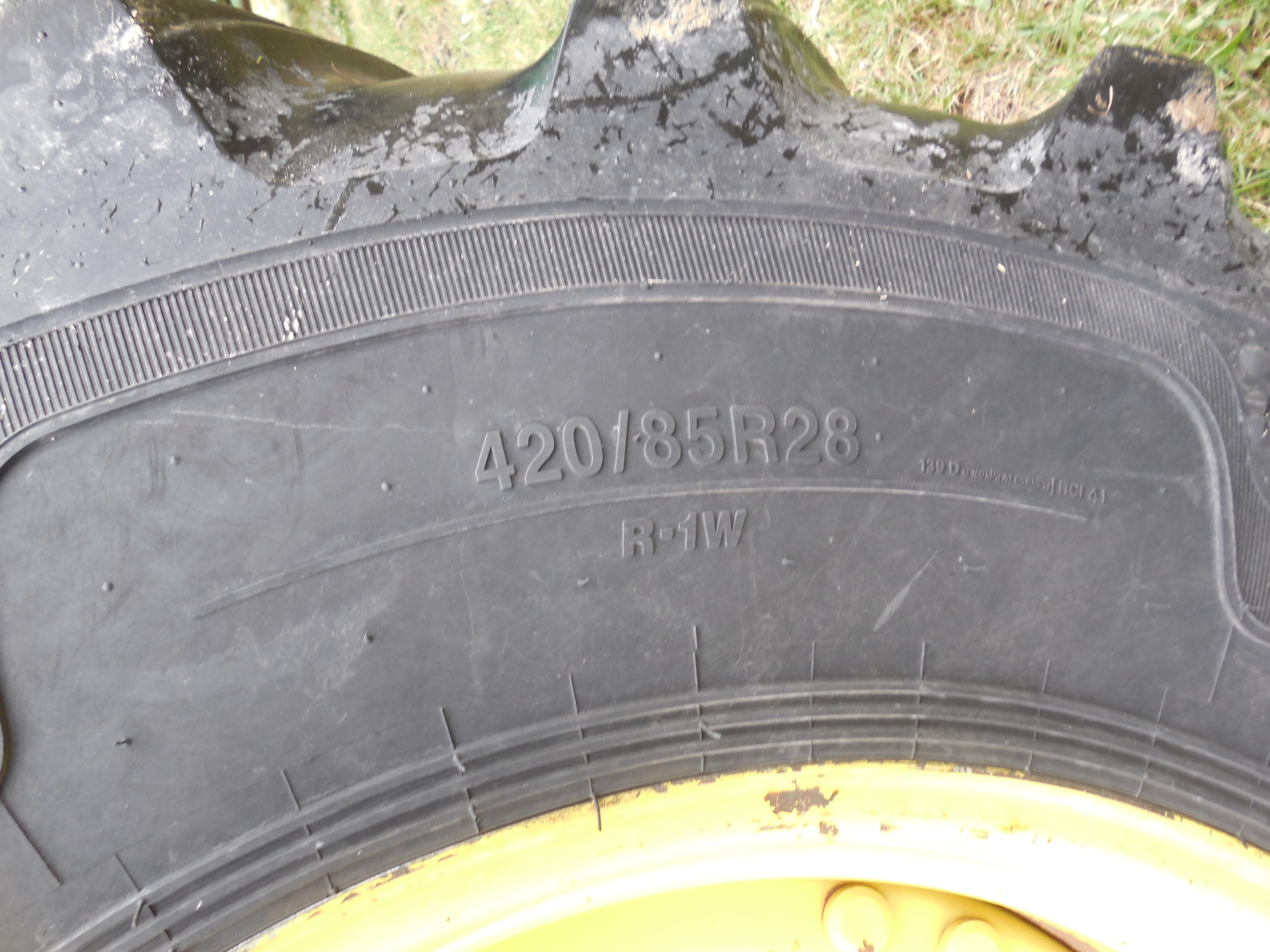 2013 John Deere 6140M - Photo 12