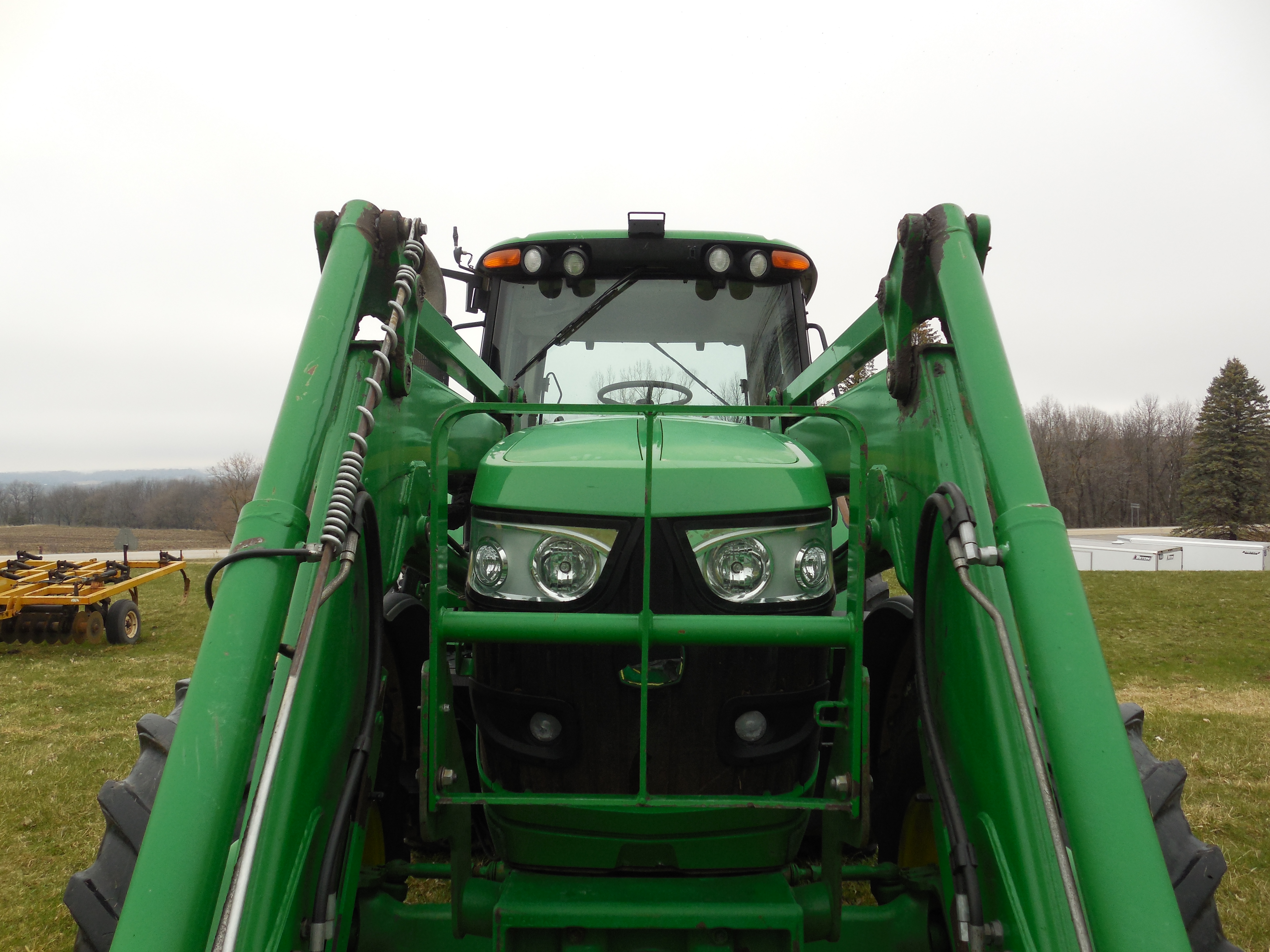 2013 John Deere 6140M - Photo 17