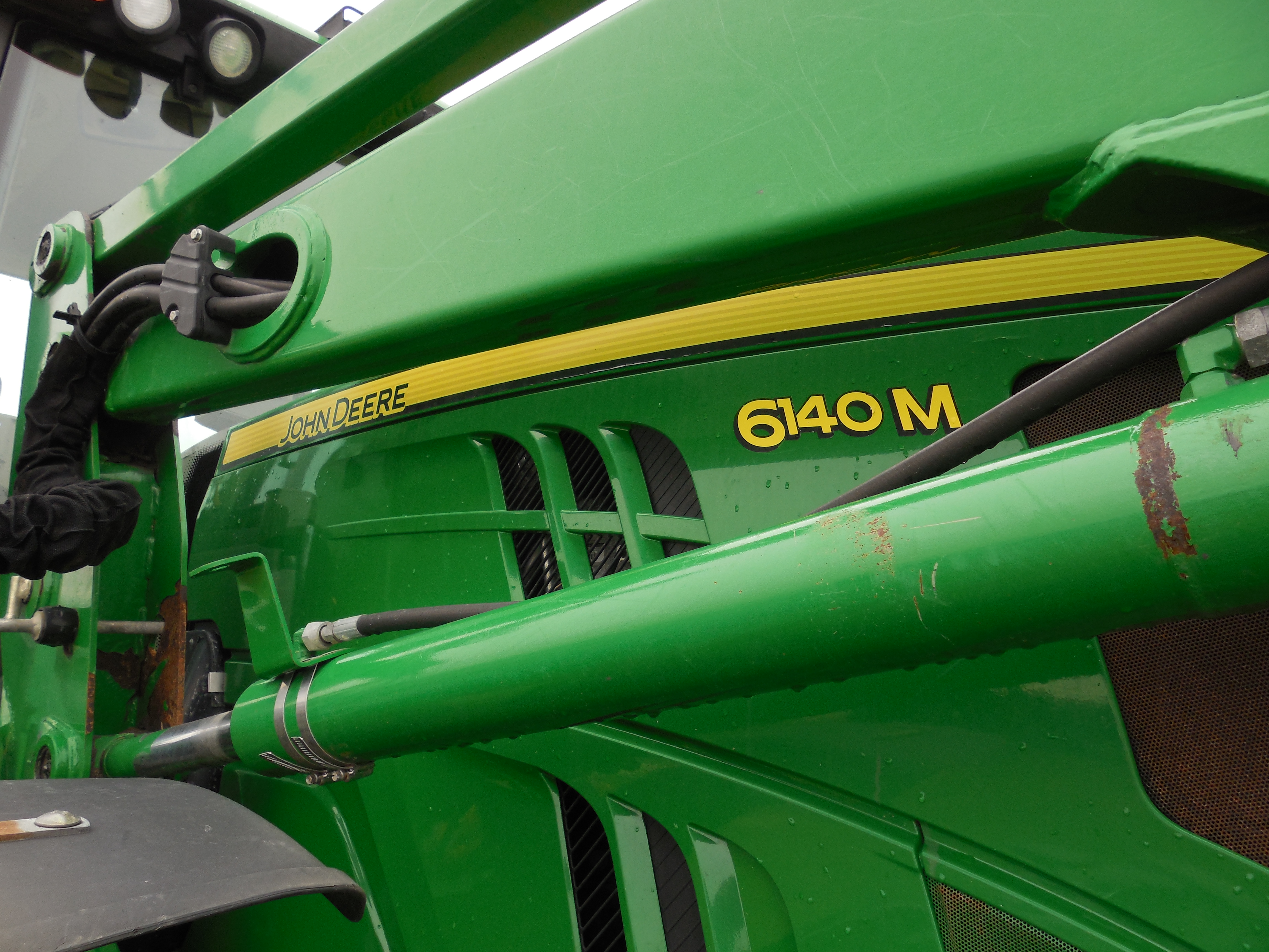 2013 John Deere 6140M - Photo 19