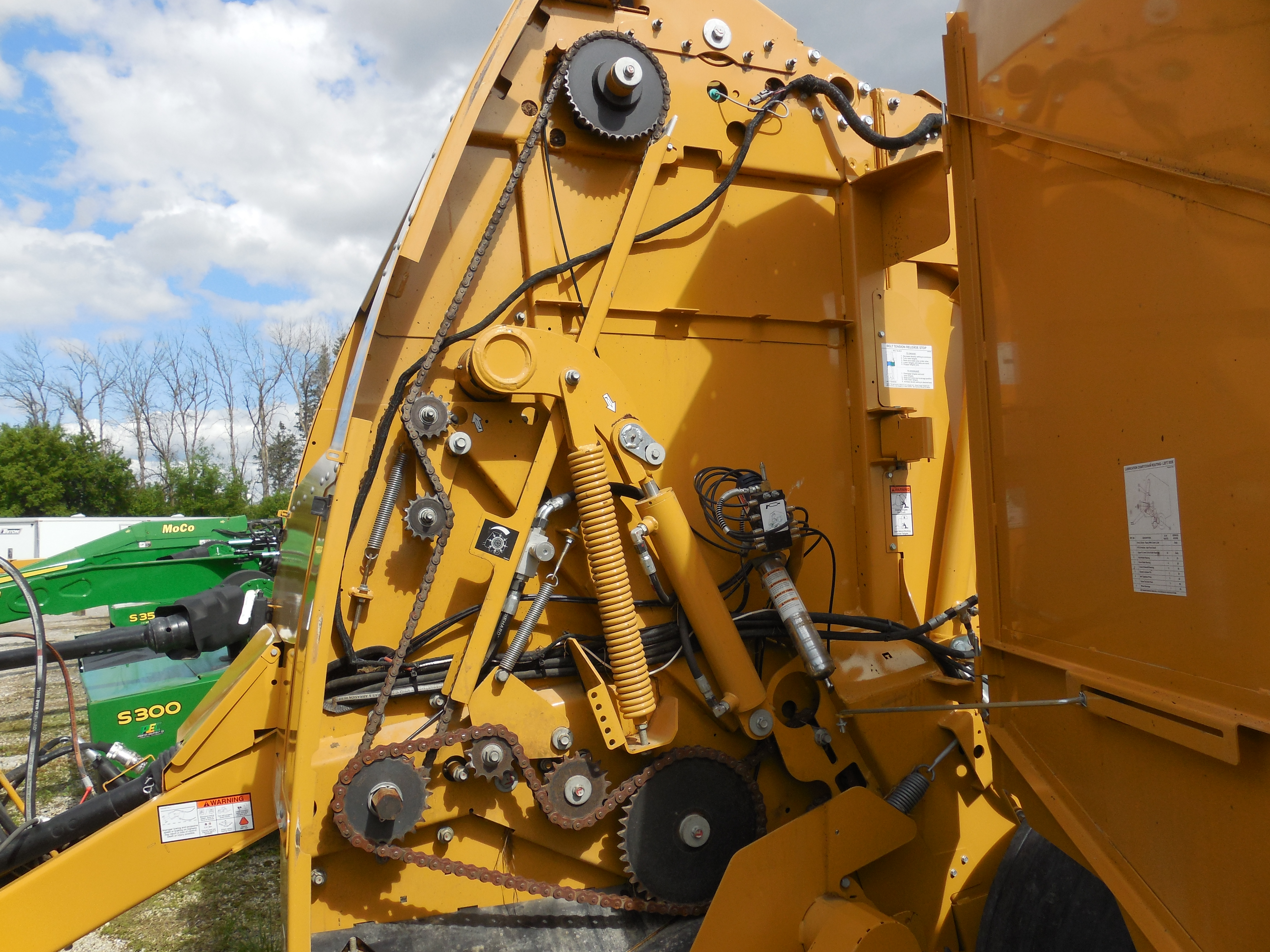 2023 Vermeer 605N - Photo 10