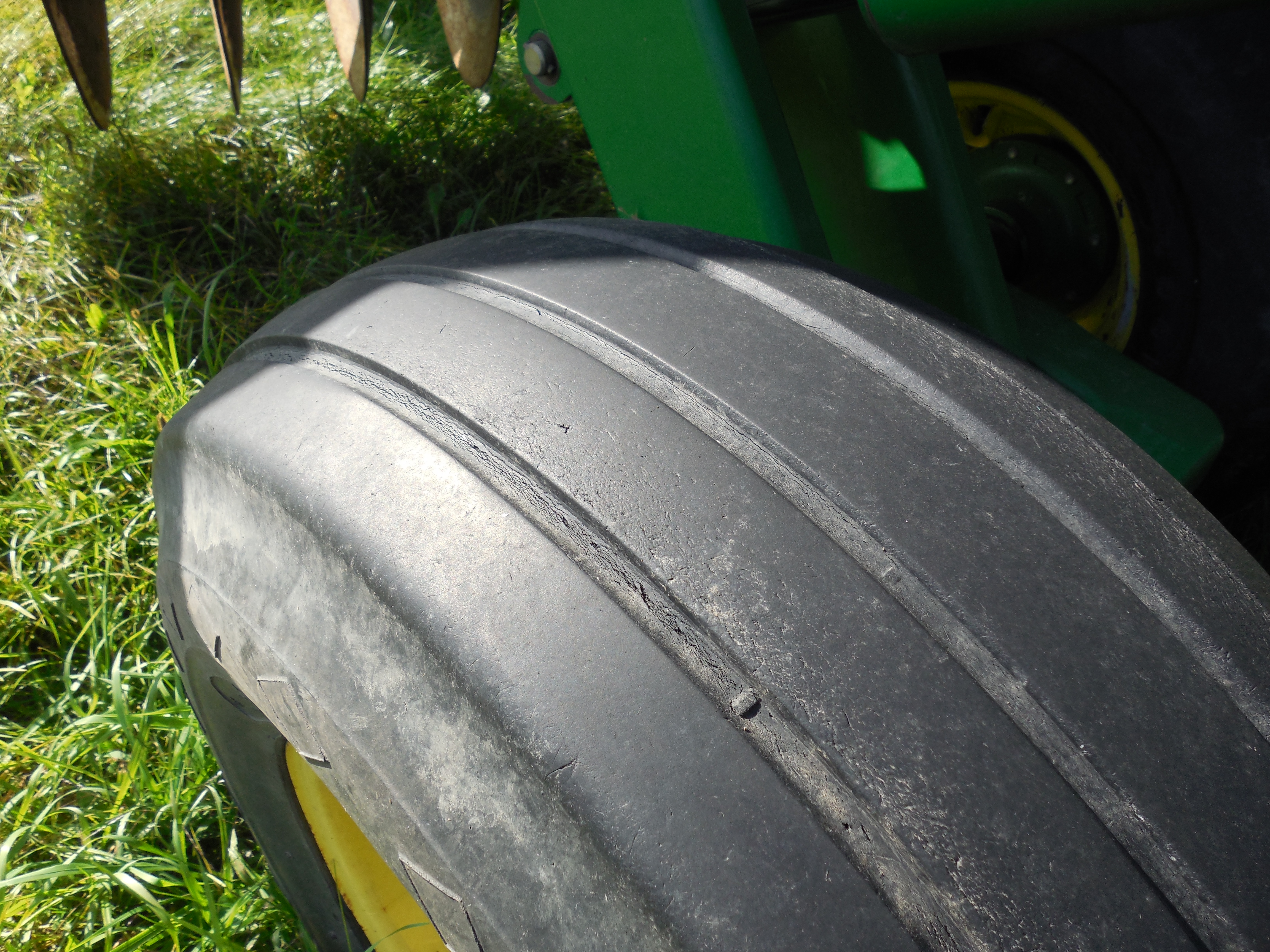 2013 John Deere 2623 - Photo 11