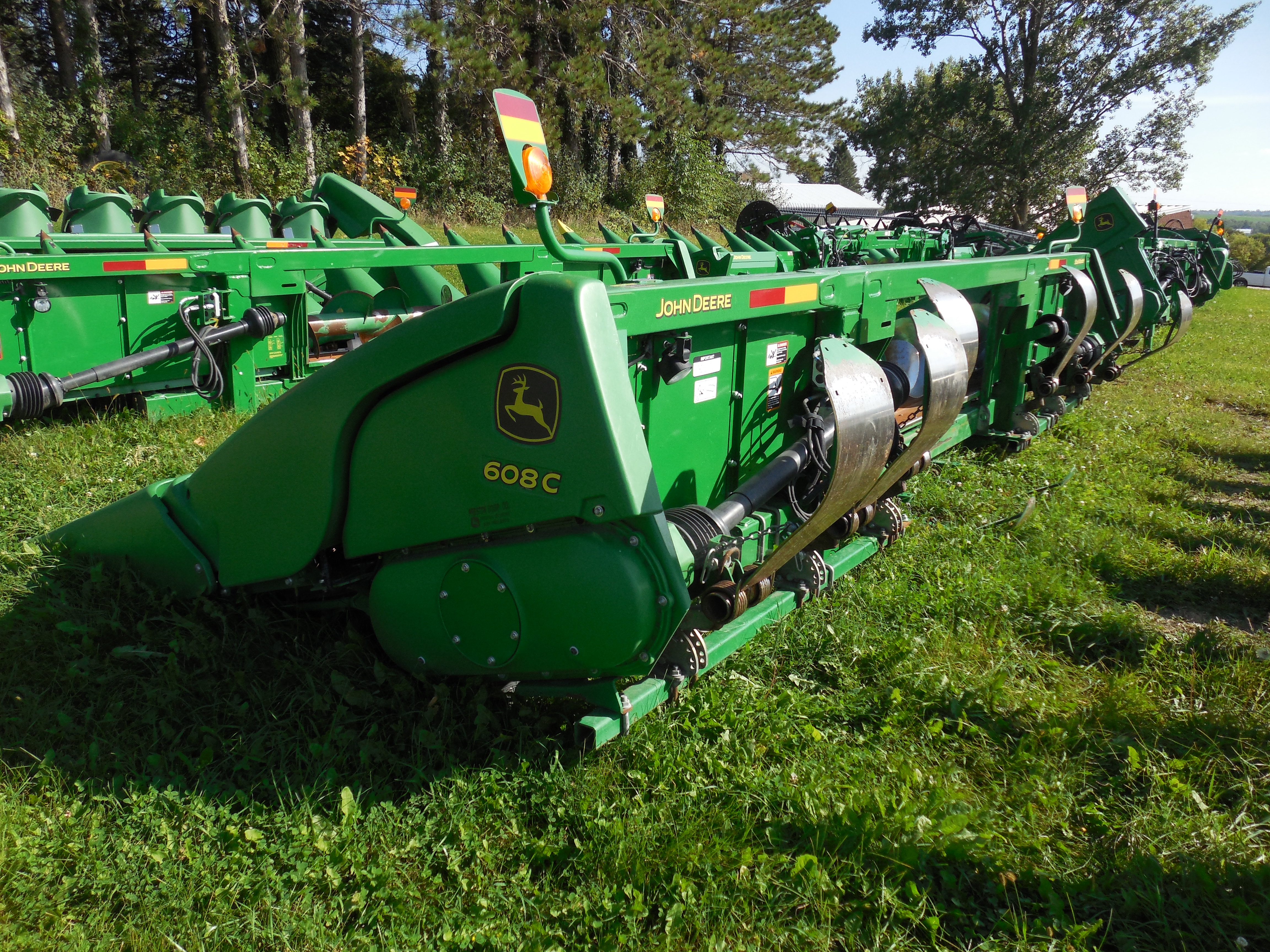 2015 John Deere 608C - Photo 9