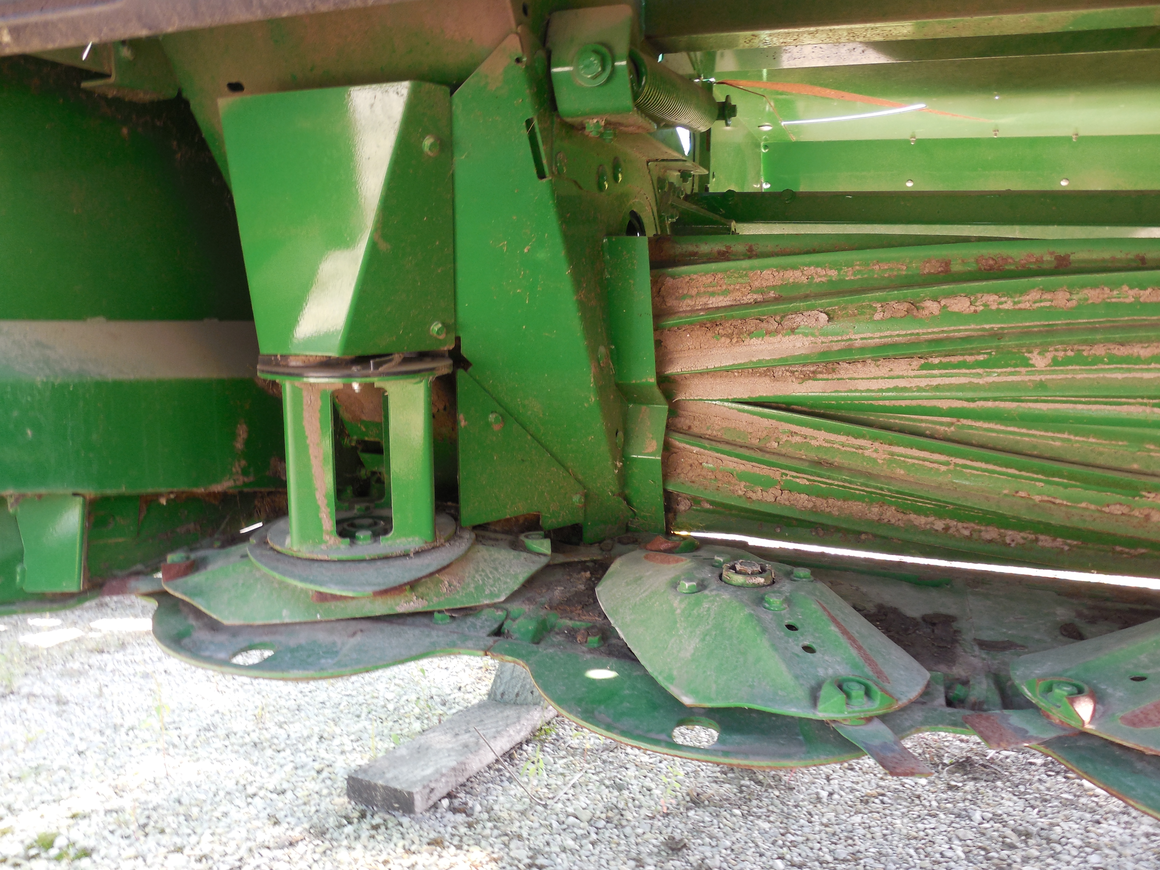 2023 John Deere S300 - Photo 8