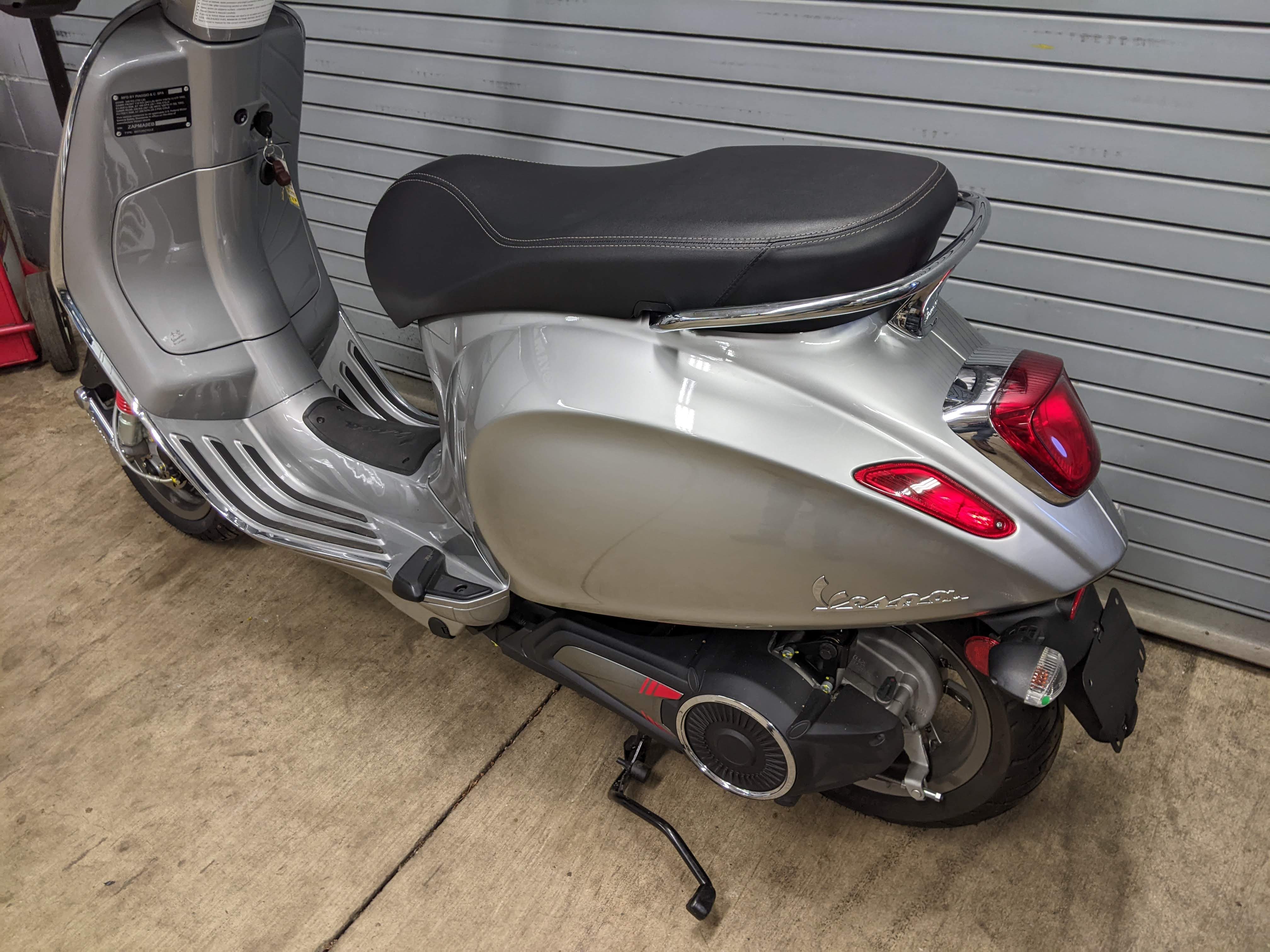 2022 Vespa Elettrica 45 - Photo 6