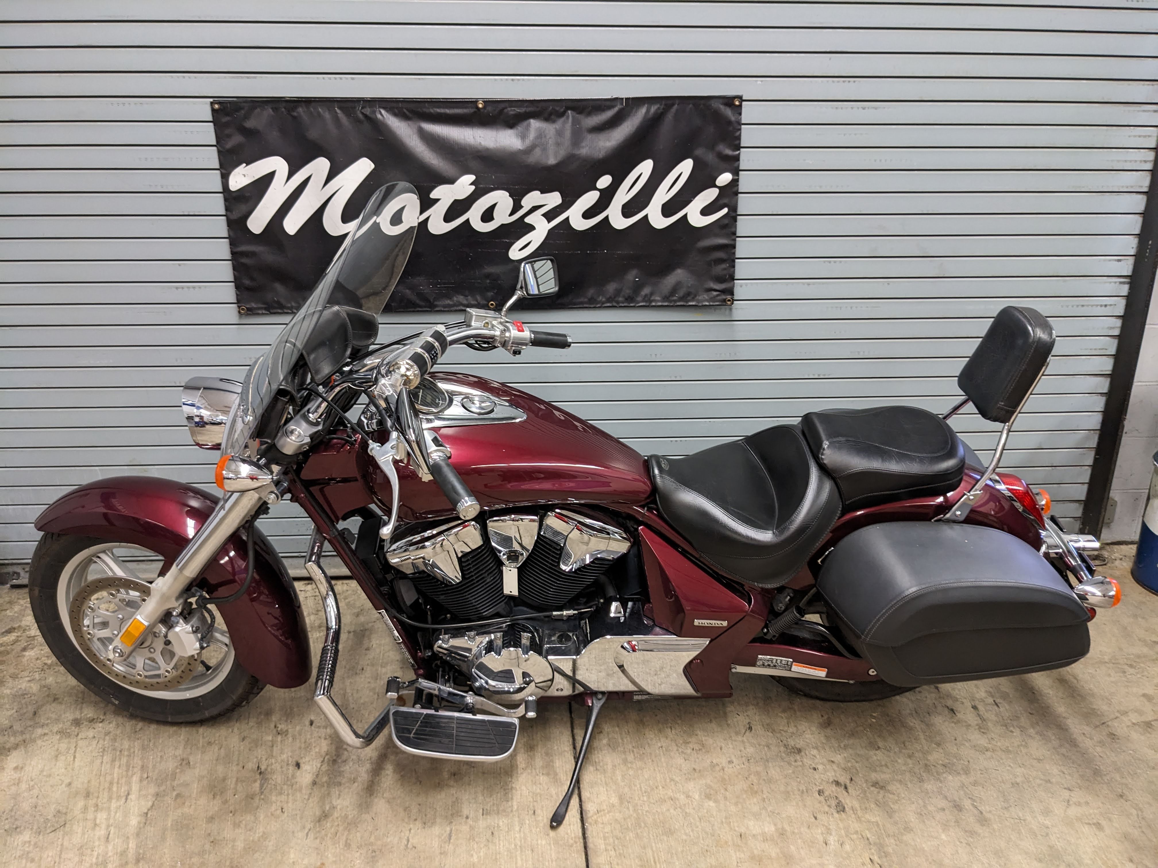 2012 Honda Interstate - Photo 5