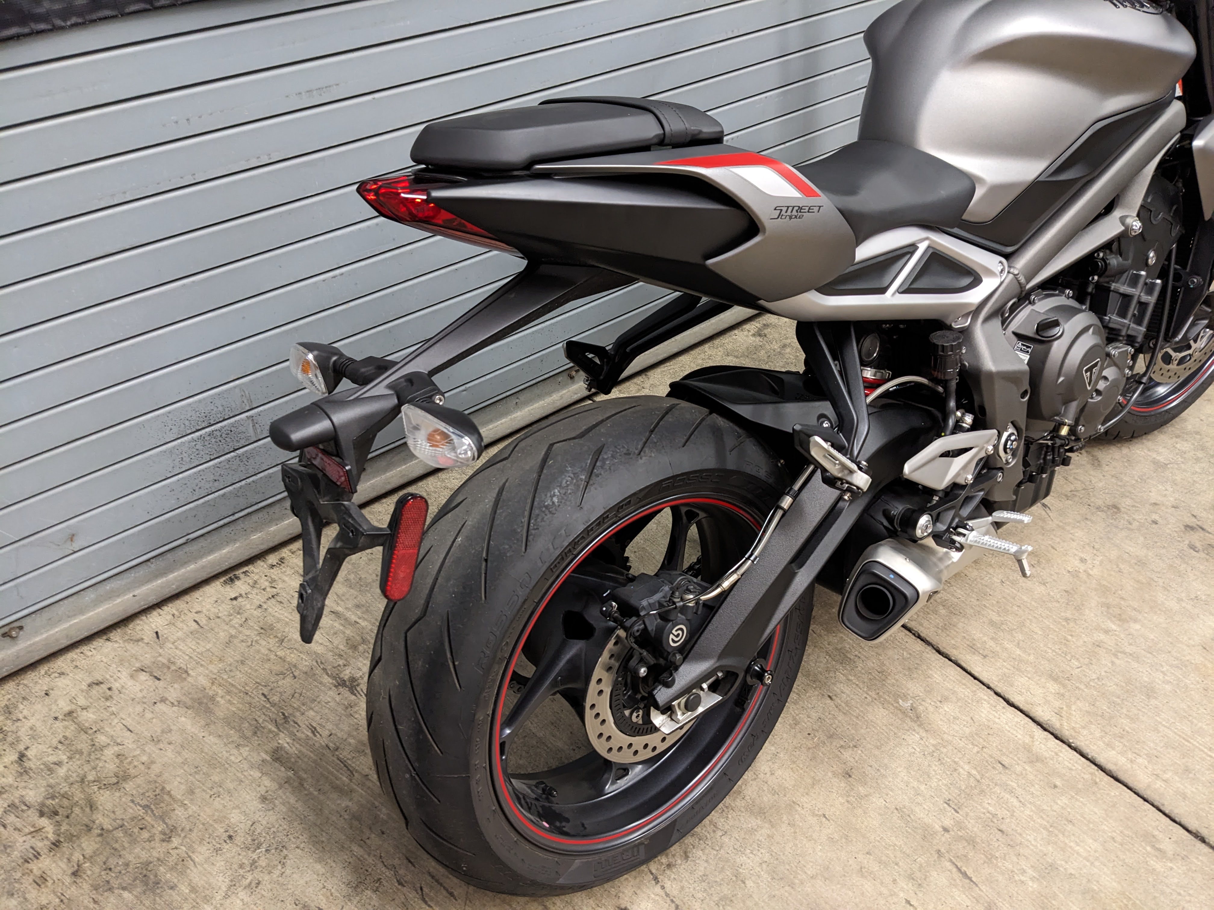 2022 Triumph Street Triple 765 R LOW - Photo 2