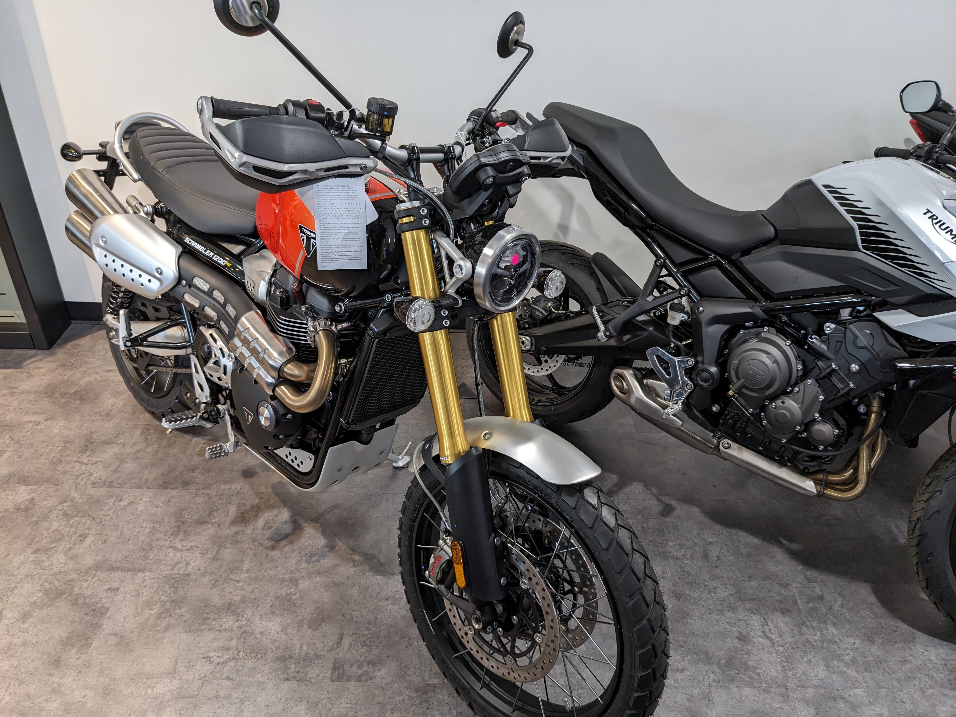 2024 Triumph Scrambler 1200 XE - Photo 4