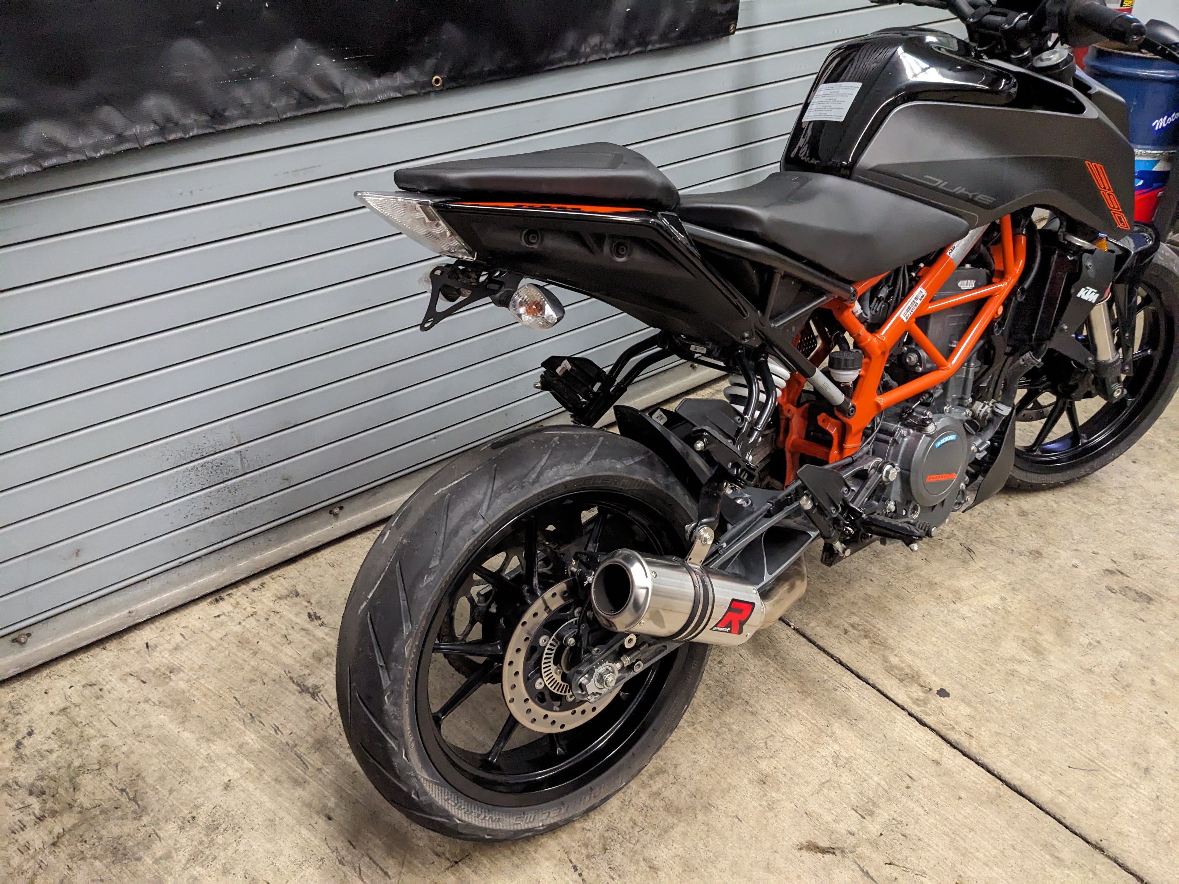 2023 KTM 390 Duke - Photo 2