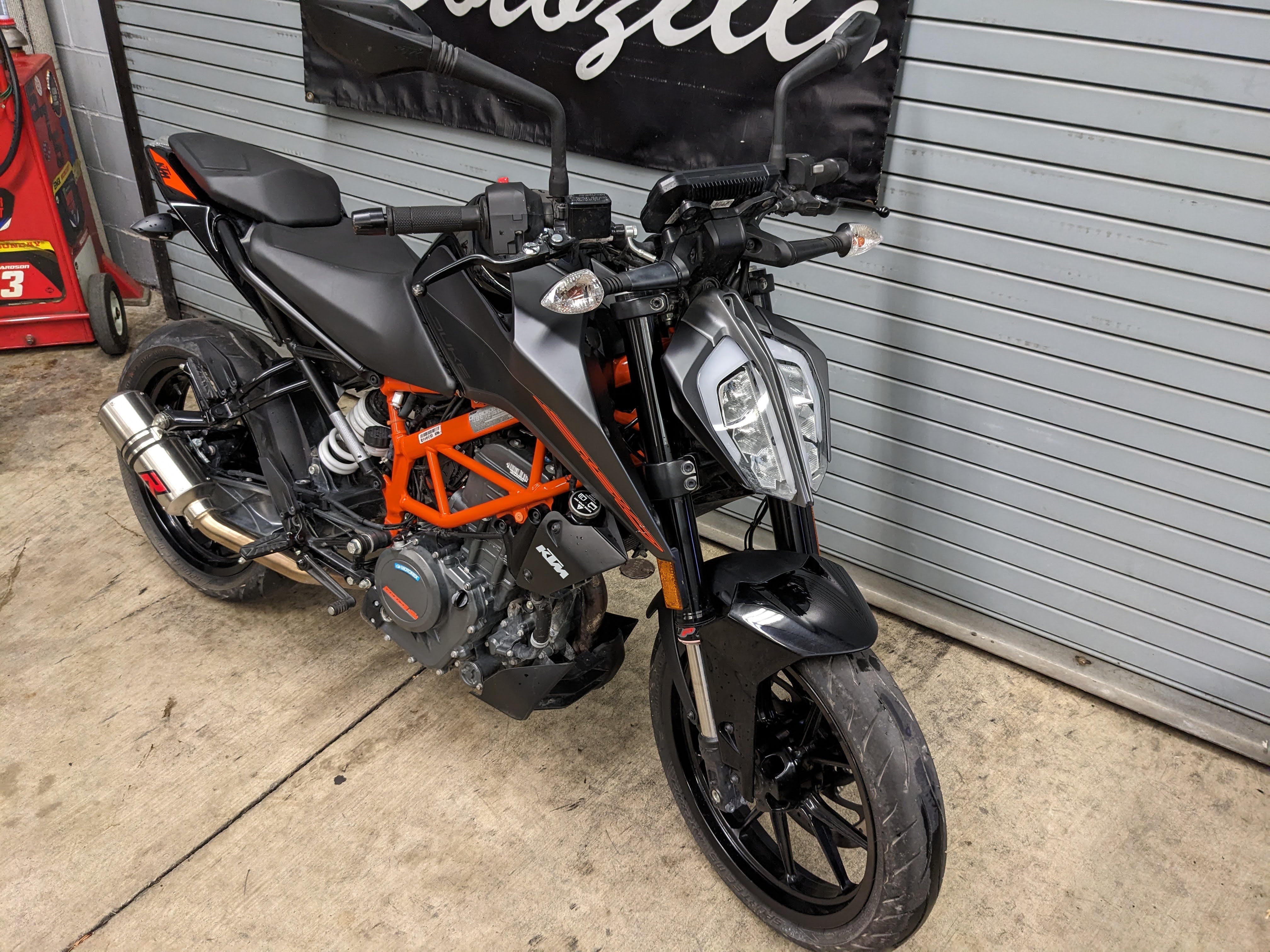2023 KTM 390 Duke - Photo 3