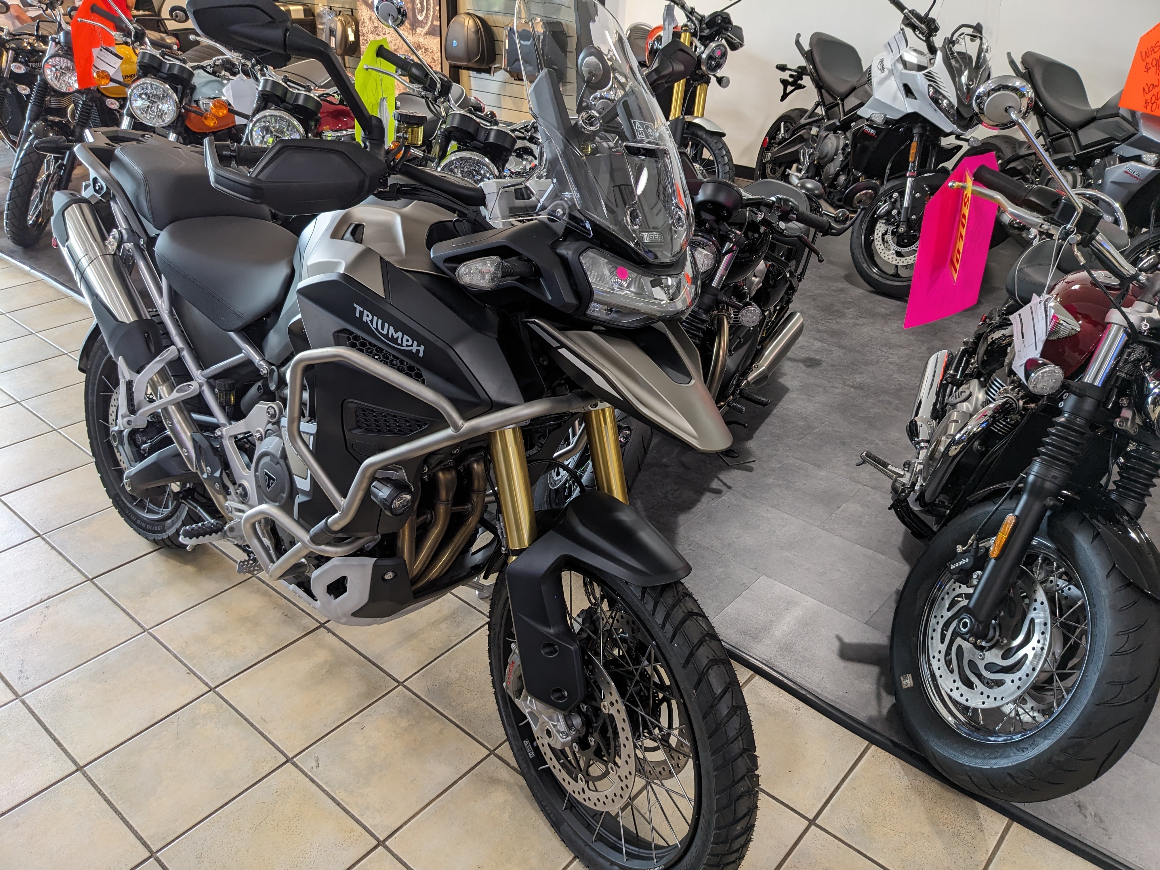 2024 Triumph Tiger 1200 Rally Explorer - Photo 2