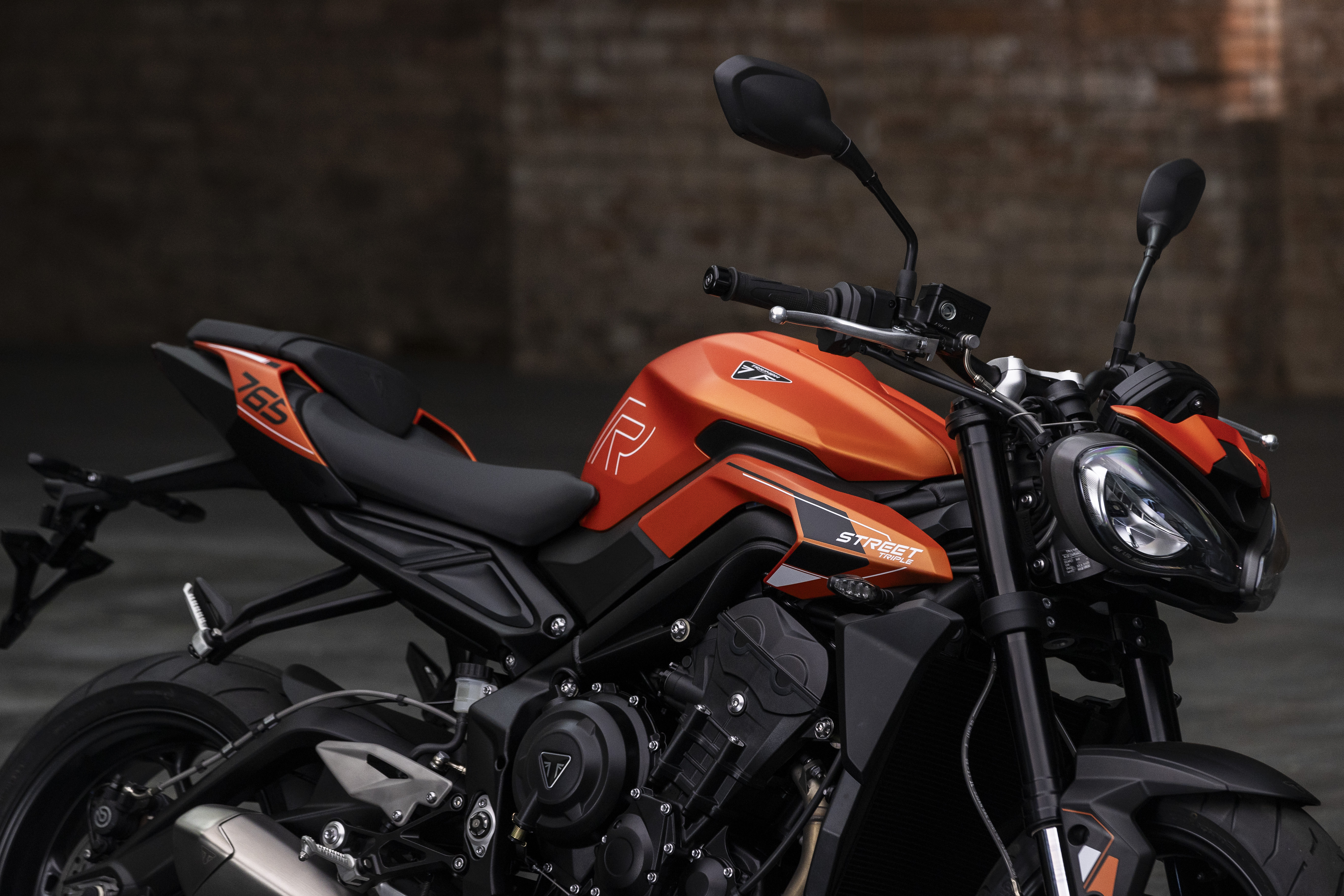 2025 Triumph Street Triple 765 R - Photo 20