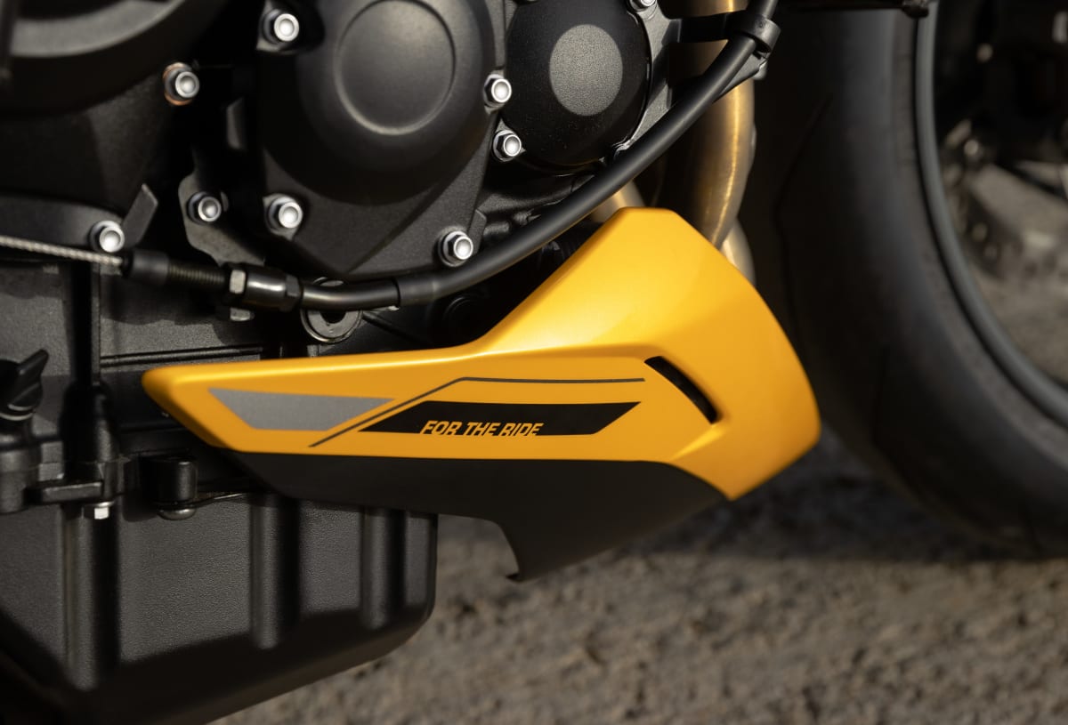 2025 Triumph Street Triple 765 RS - Photo 16