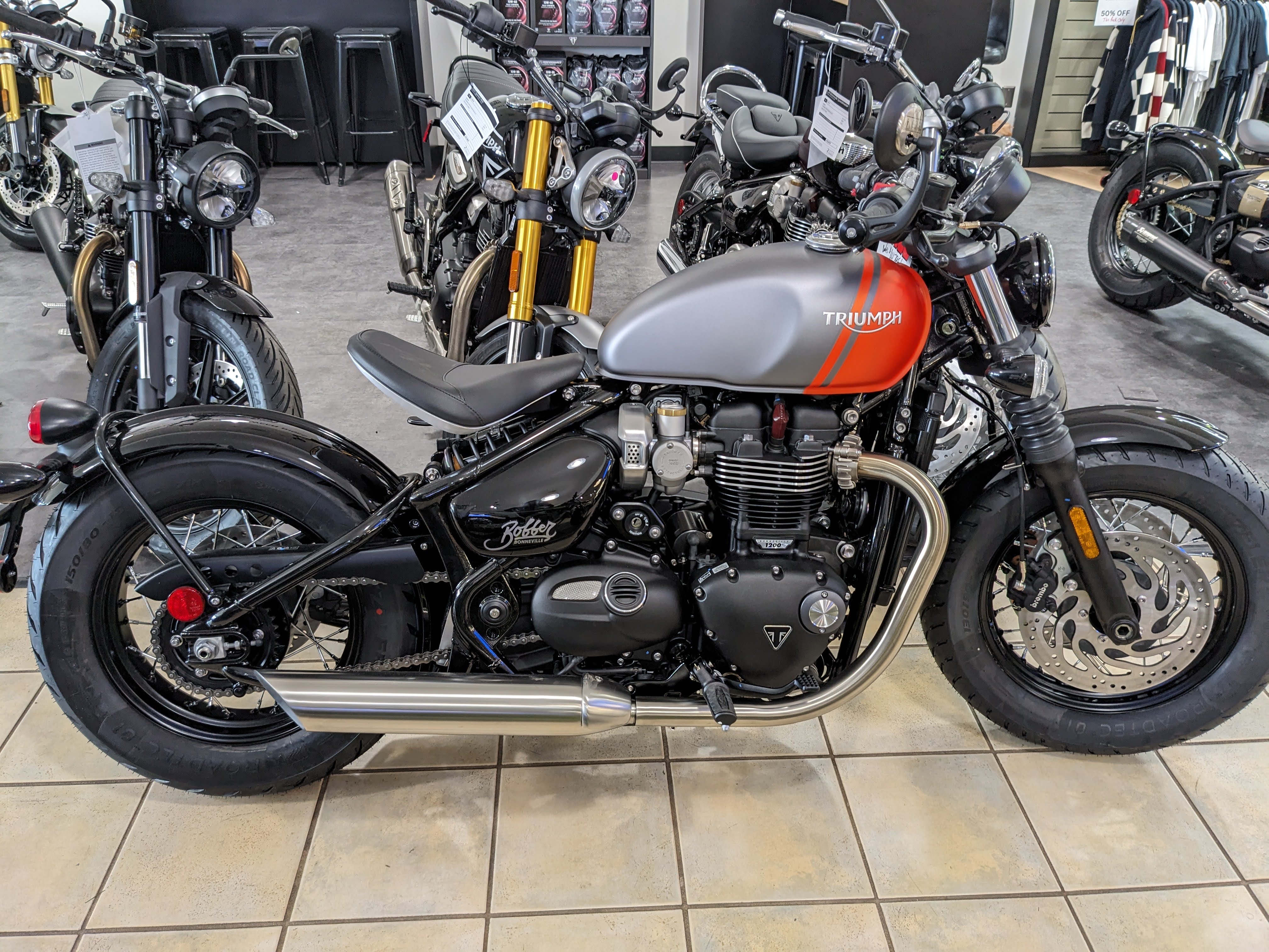 2025 Triumph Bonneville Bobber